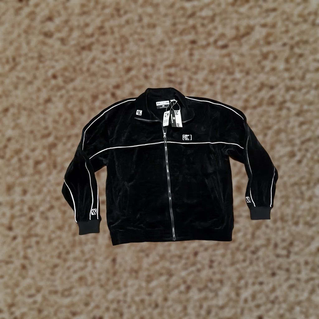 Karl Kani VINTAGE Karl Kani Black Velour Full Zip Track Jacket - Men's Large Jacket Featured Track MX0217 Mens Size US L / EU 52-54 / 3 - 1 Thumbnail