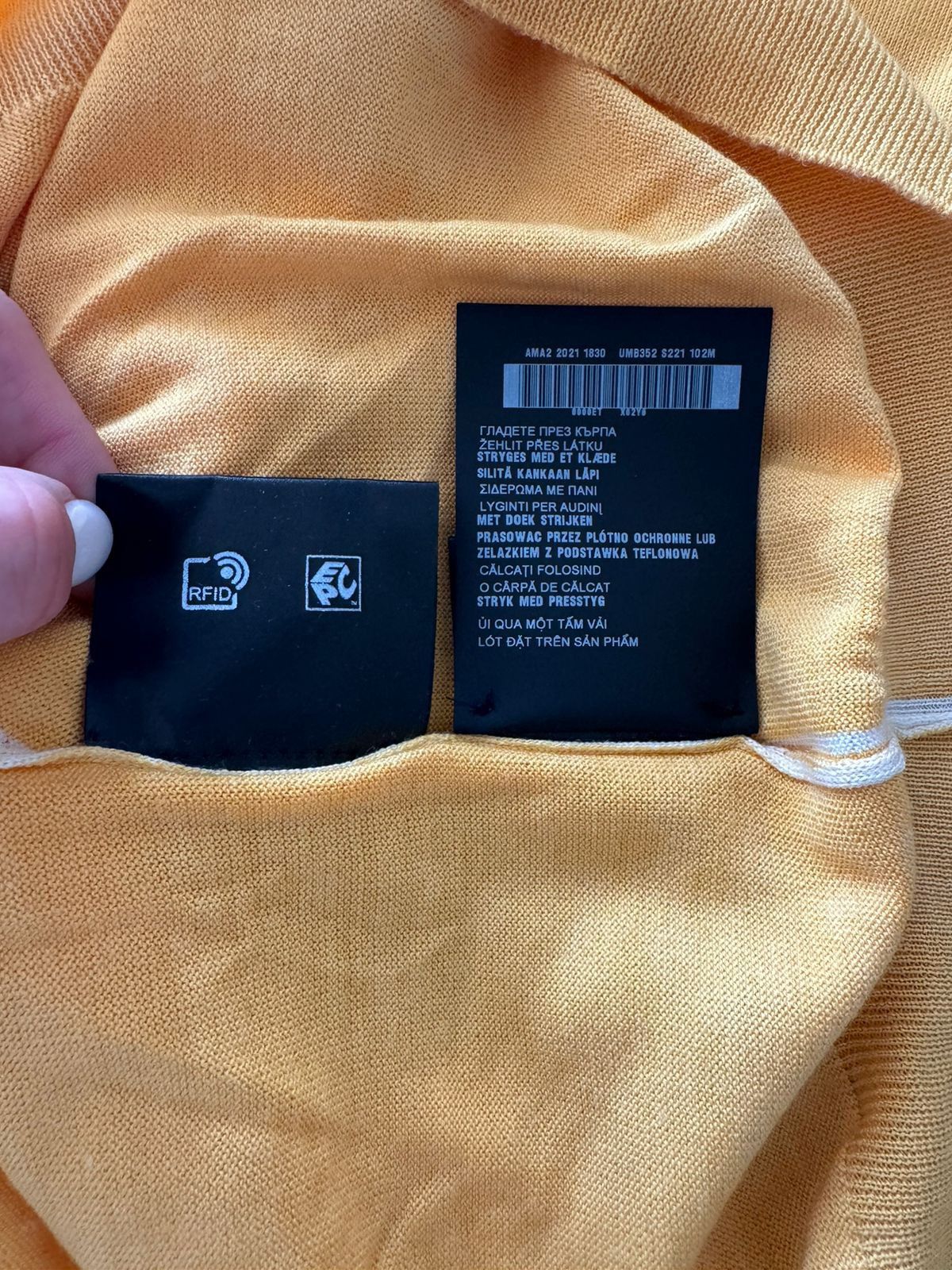 Prada Prada Wool And Cashmere Polo Shirt In Yellow Size US L / EU 52-54 / 3 - 6 Thumbnail