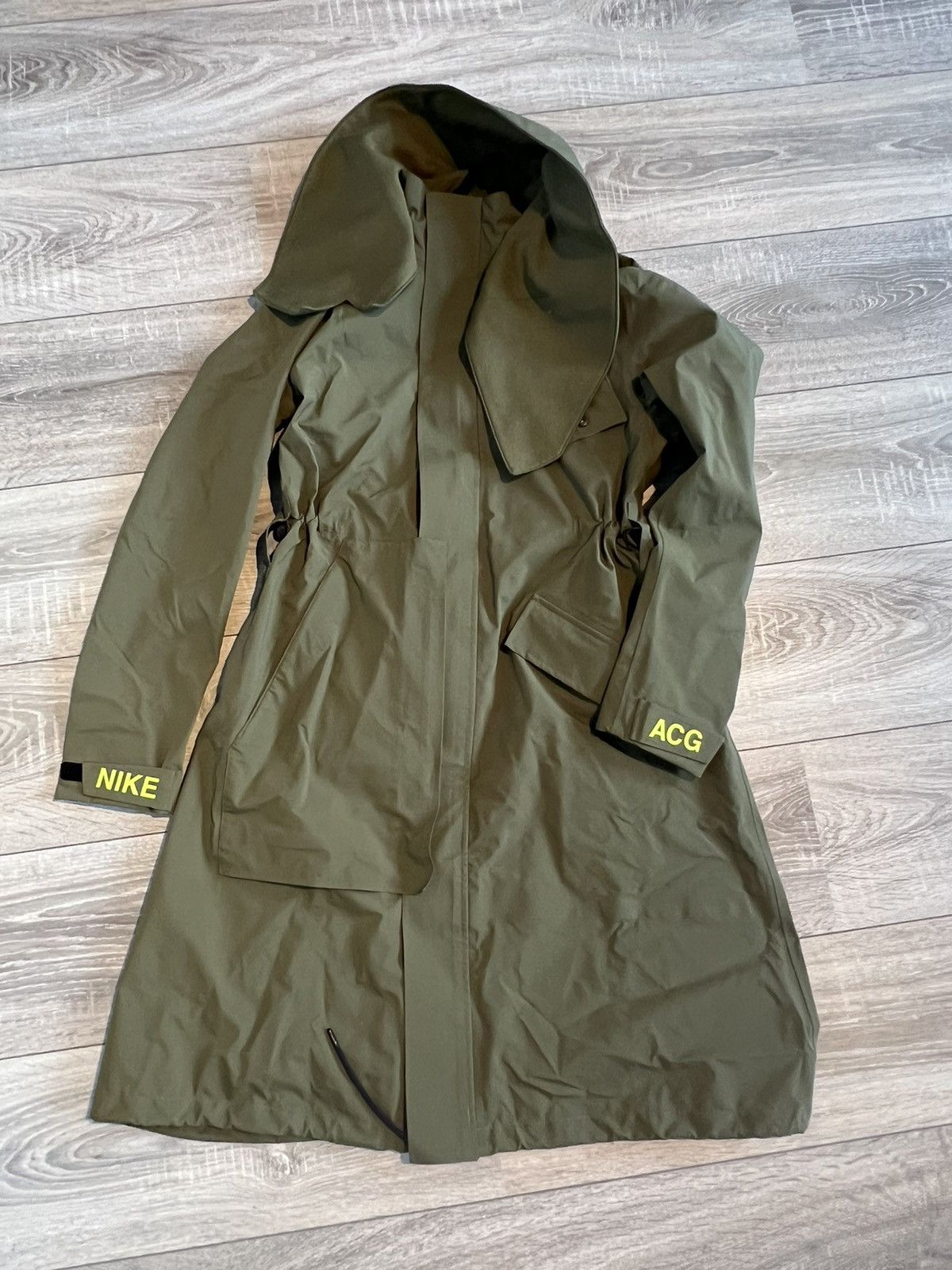 image of Lab Acg Coat Jacket Raincoat Errolson Hugh Acronym in Green, Men's (Size XS)