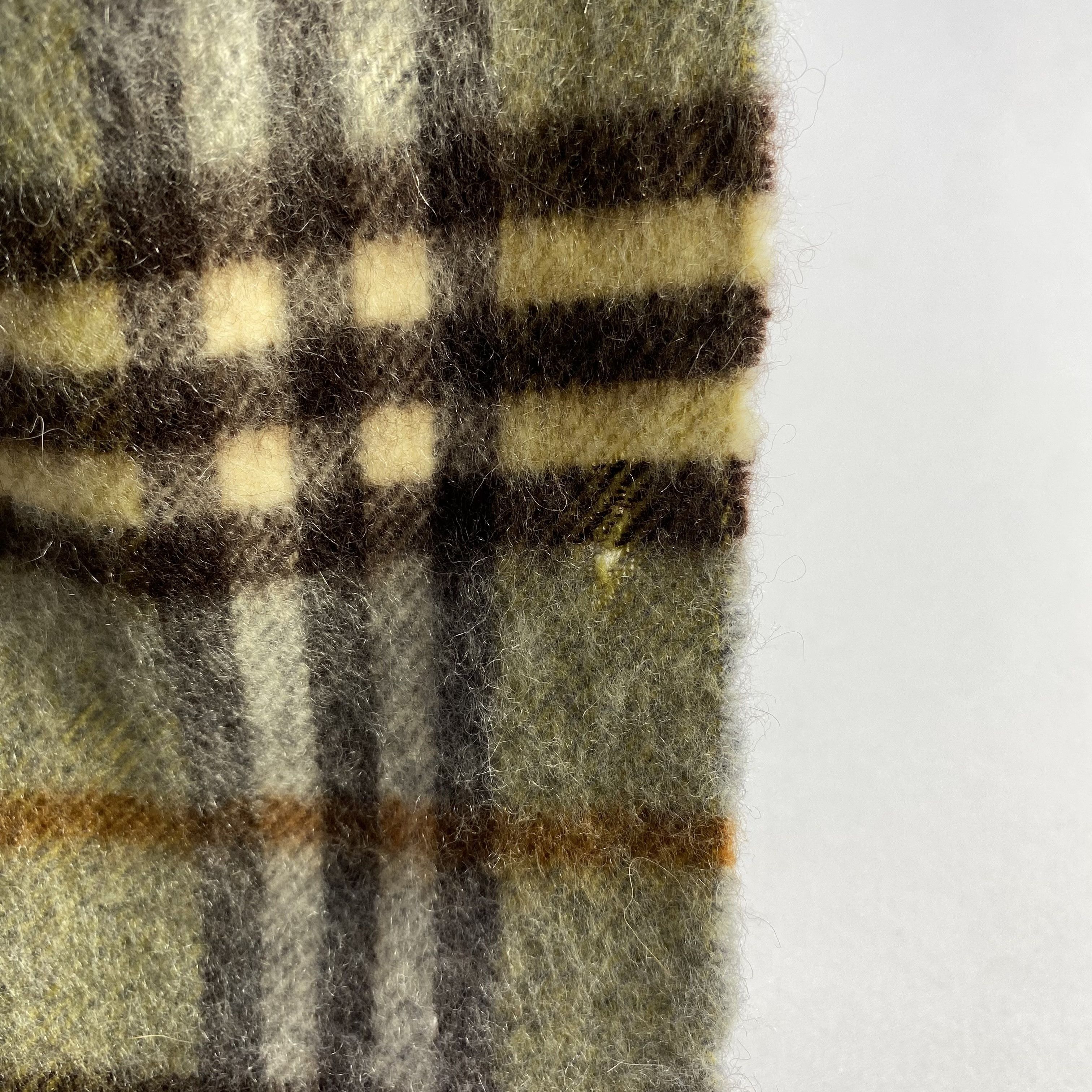 Burberry × Vintage Burberry Scarf Neck Wrap Cashmere Muffler Size ONE SIZE - 6 Thumbnail