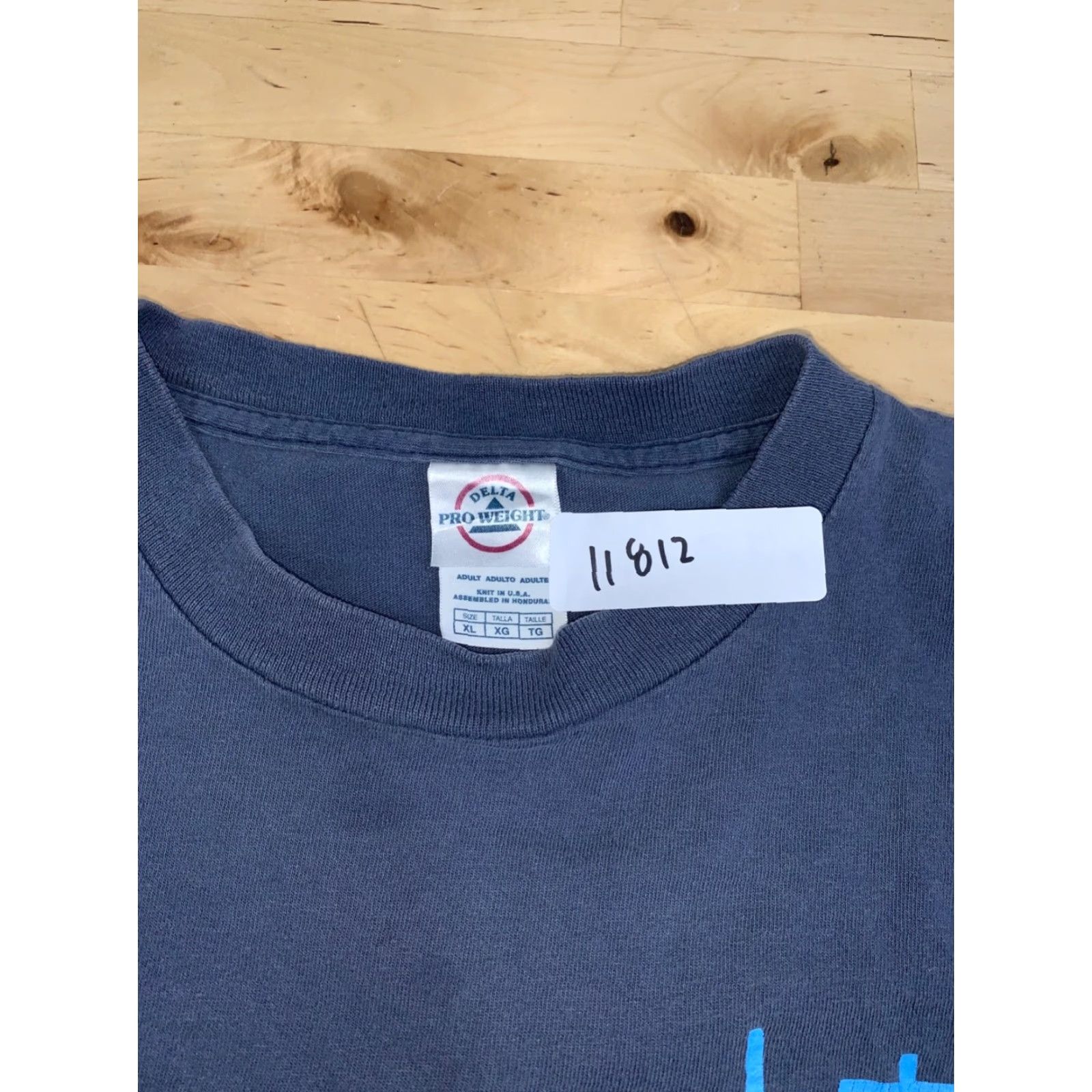 Delta VINTAGE Delta T-Shirt Mens XL Blue 90s Jesus Justified Distress Crew Neck Short Sleeve Midwest 2000-2009 Size US XL / EU 56 / 4 - 3 Thumbnail