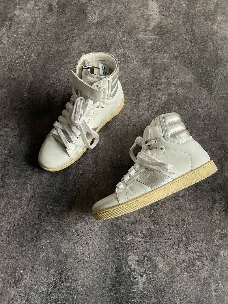 Saint Laurent Paris Saint Laurent Paris Silver Magic Patch High-Top Canvas Sho Size US 6 / EU 39 - 3 Thumbnail