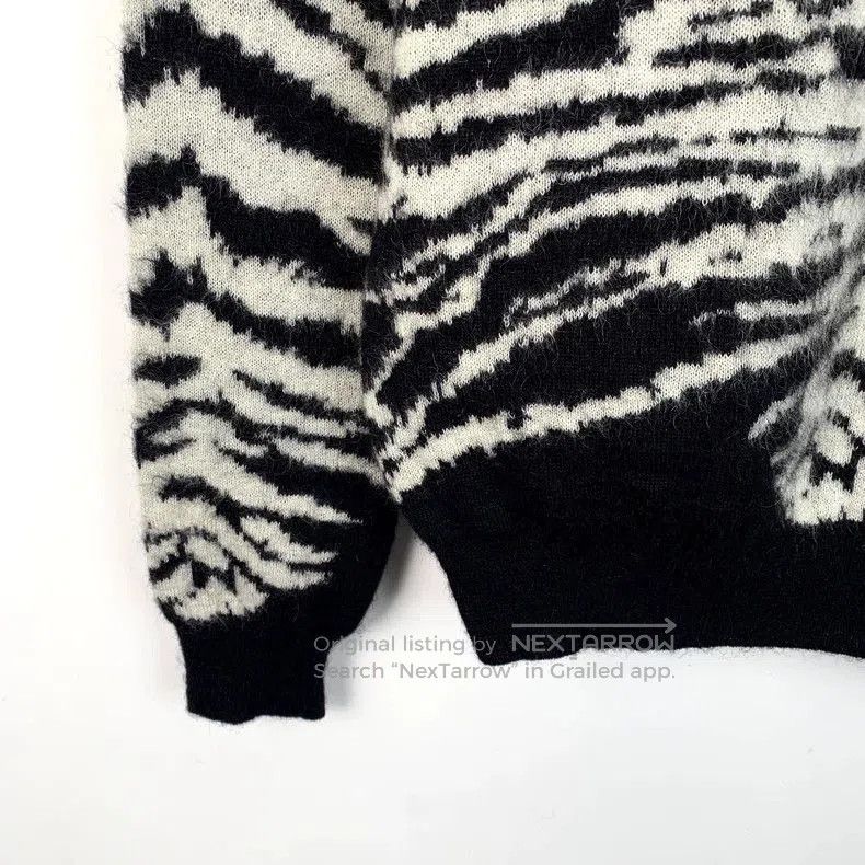 Saint Laurent Paris Saint Laurent Black and White Knit Sweater. Size US S / EU 44-46 / 1 - 4 Thumbnail