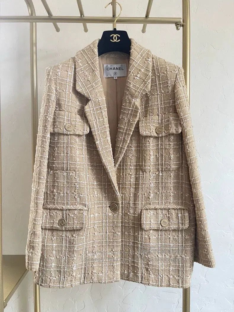 Chanel Chanel 2019 Beige Silhouette Blazer fr34. Size US XS / EU 42 / 0 - 1 Thumbnail