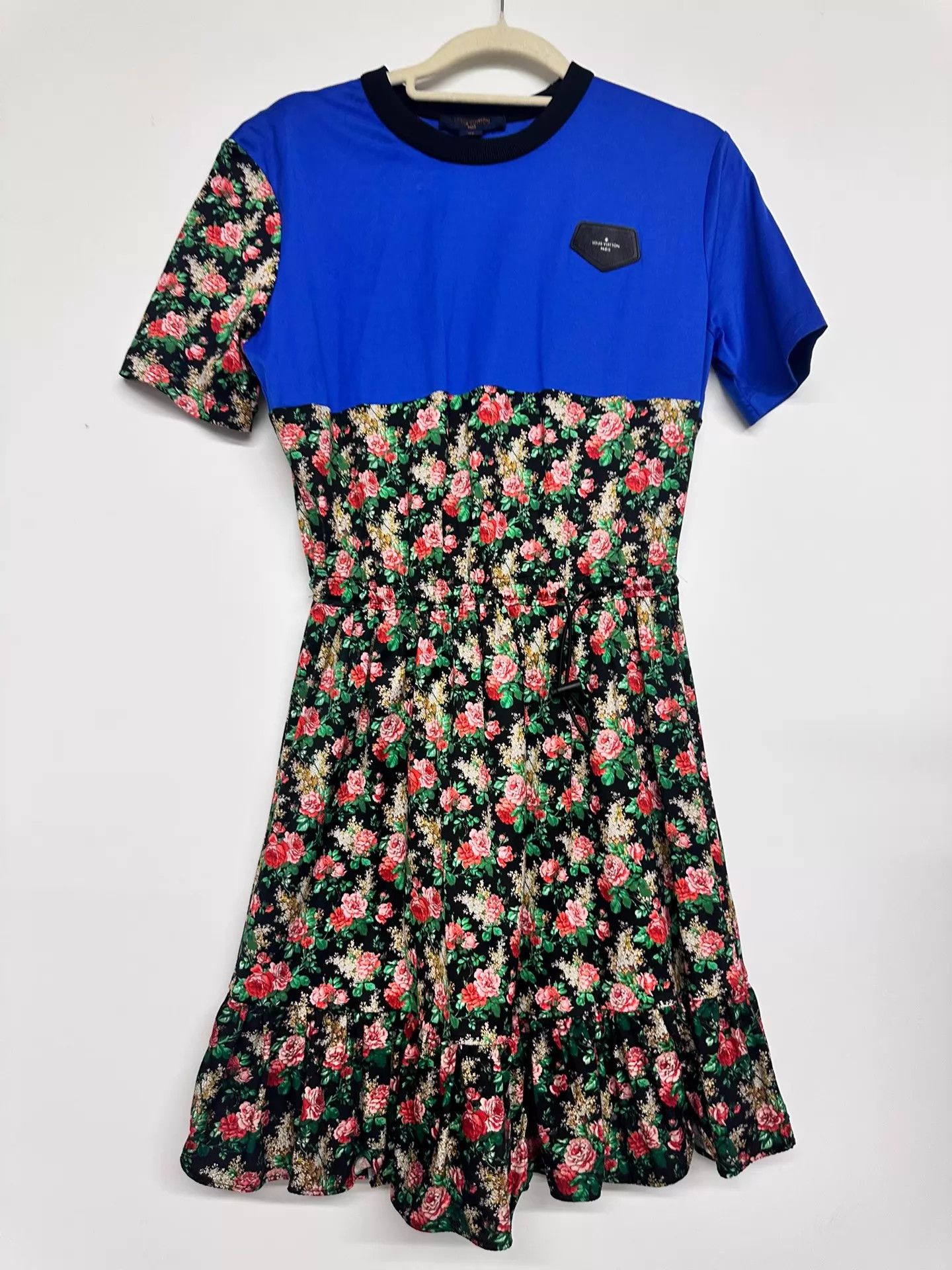 Louis Vuitton Louis Vuitton XS Dress (Bust 92, Waist 60, Shoulder 42) Size XS / US 0-2 / IT 36-38 - 1 Thumbnail