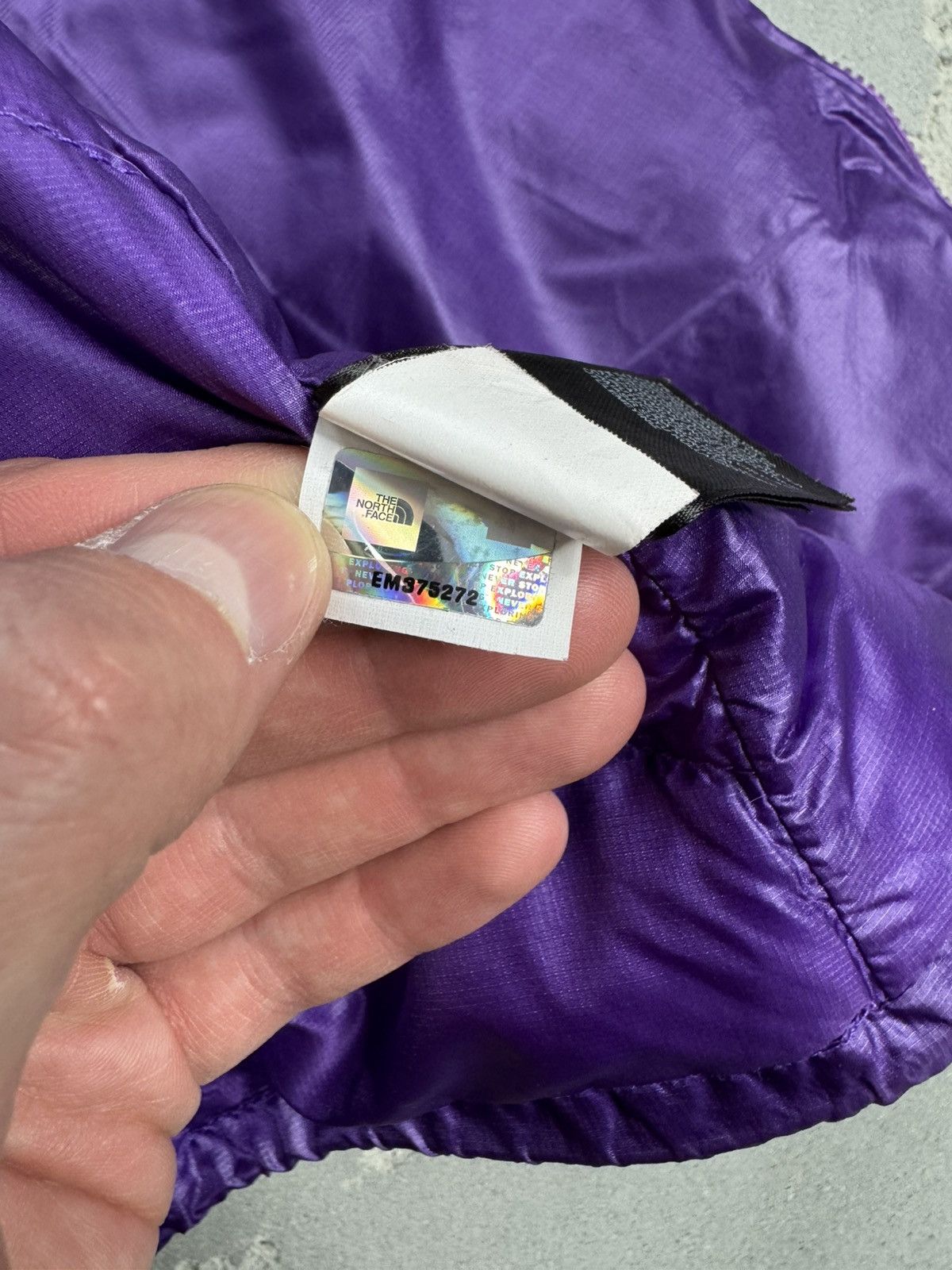 The North Face × Vintage Vintage The north face nuptse 700 down jacket Size L / US 10 / IT 46 - 7 Thumbnail