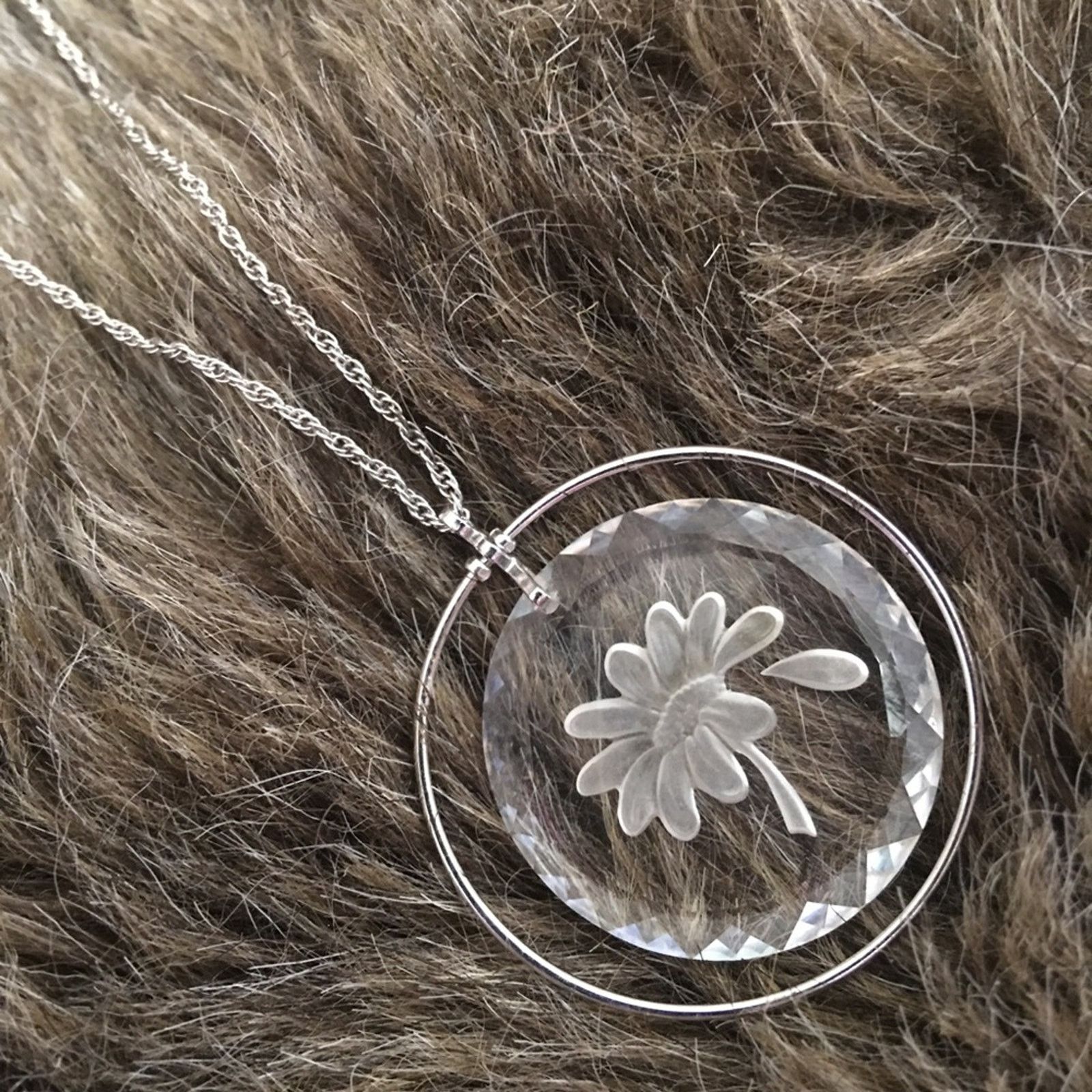 Vintage Vintage 70s Hallmark Cards etched glass necklace Size ONE SIZE - 6 Thumbnail