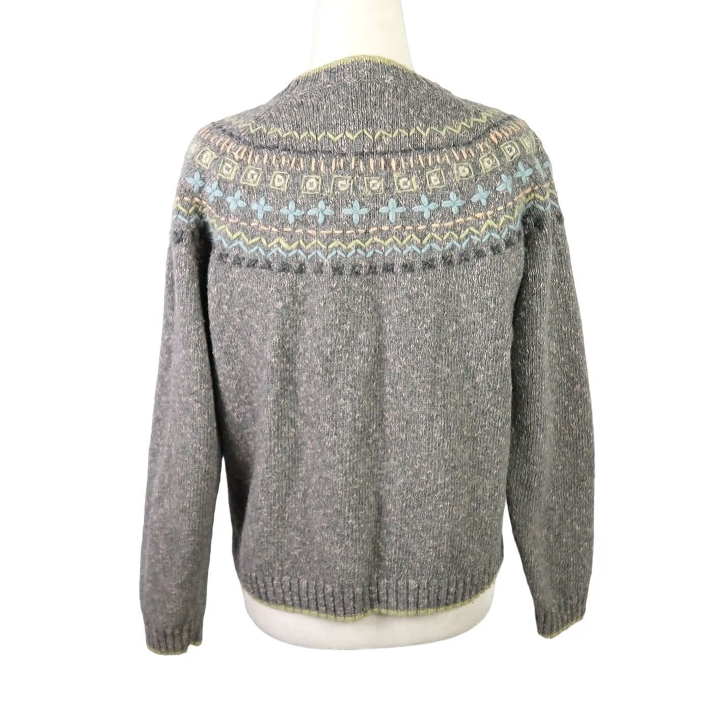 Pendleton VINTAGE Pendleton Cardigan Sweater M Wool Fair Isle Embroidered Grey Ladies 90s Bohemian Knit Long Sleeve Size M / US 6-8 / IT 42-44 - 7 Thumbnail