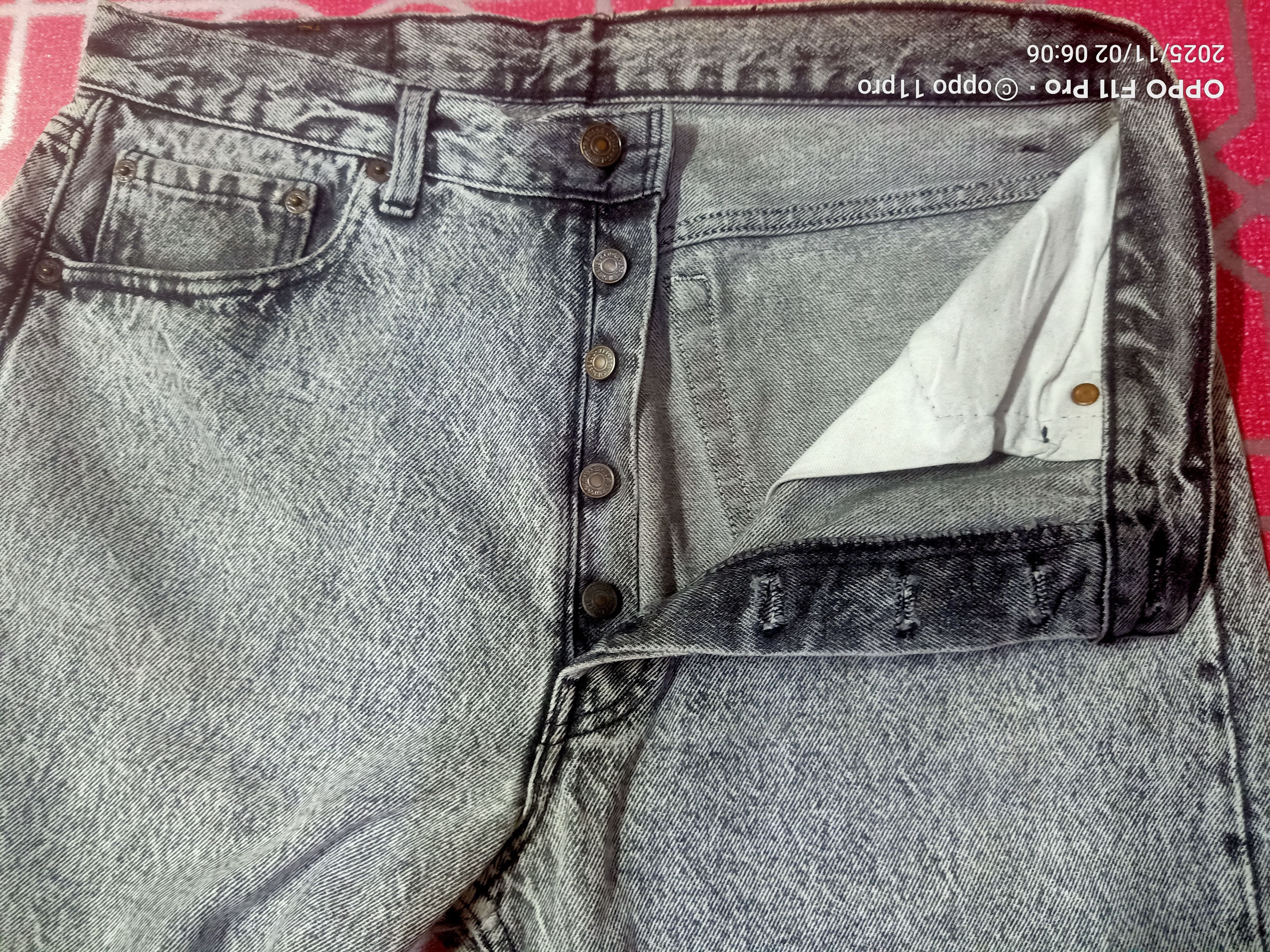 Levi's Vintage Clothing 🌟Levis 501 Denim Stone Wash 80s 🌟 Size US 33 - 14 Thumbnail