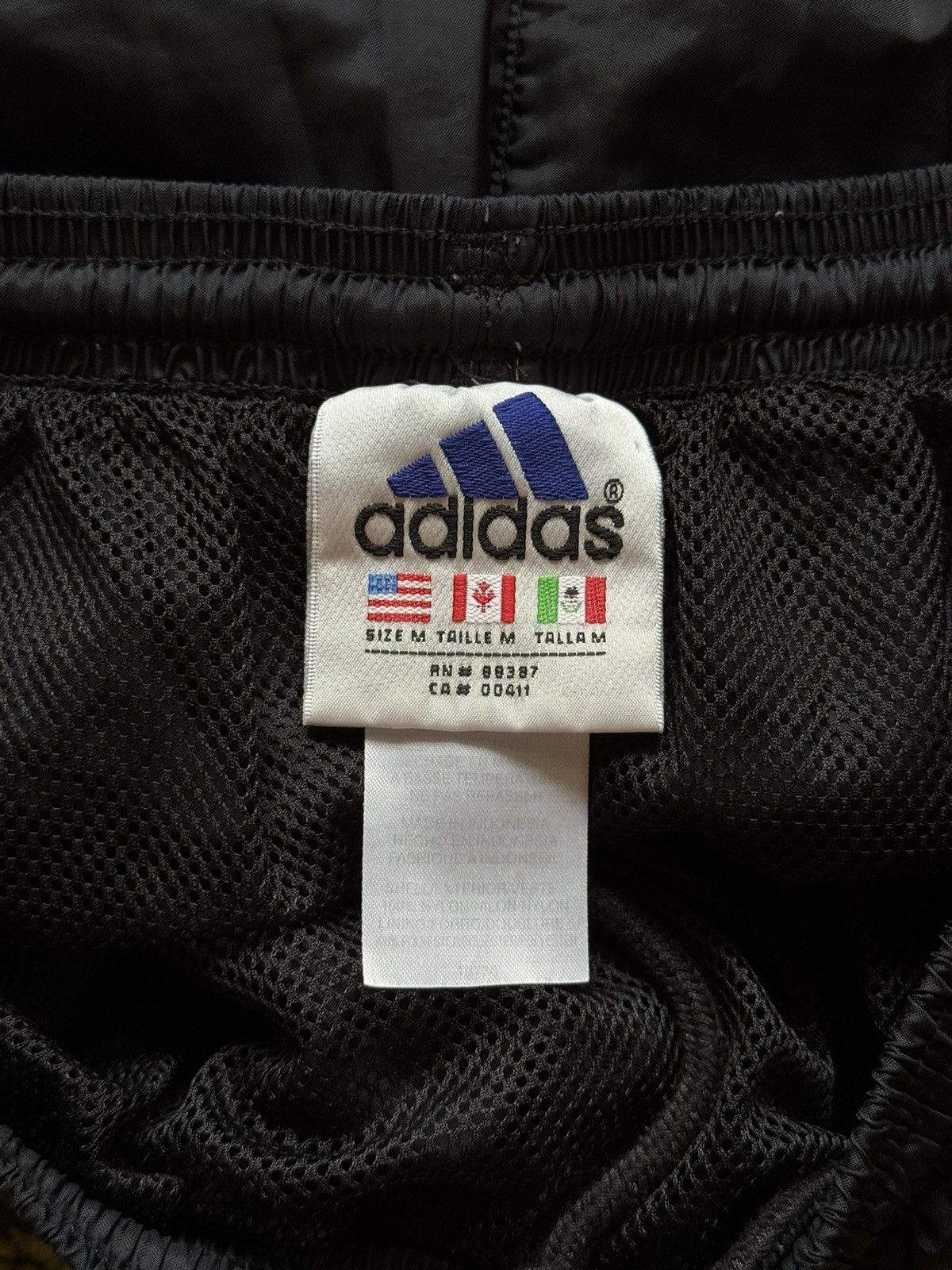 Adidas Adidas 2000s vintage striped shorts Y2K Size US 32 / EU 48 - 6 Thumbnail
