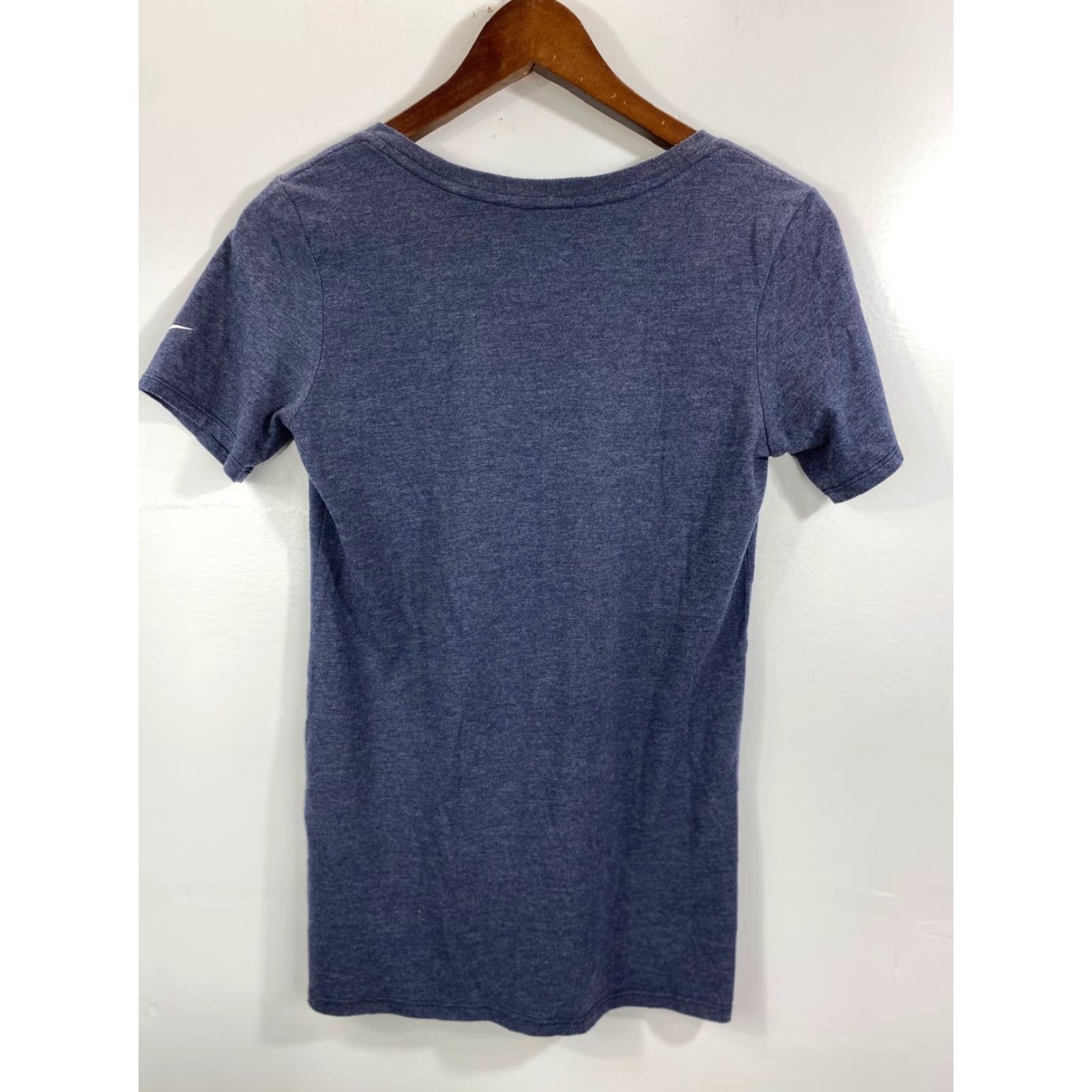 Nike Nike Tee Shirt Womens Small S Blue Denver Broncos Super Bowl 50 Football V-Neck Activewear Shirt Size S / US 4 / IT 40 - 3 Thumbnail