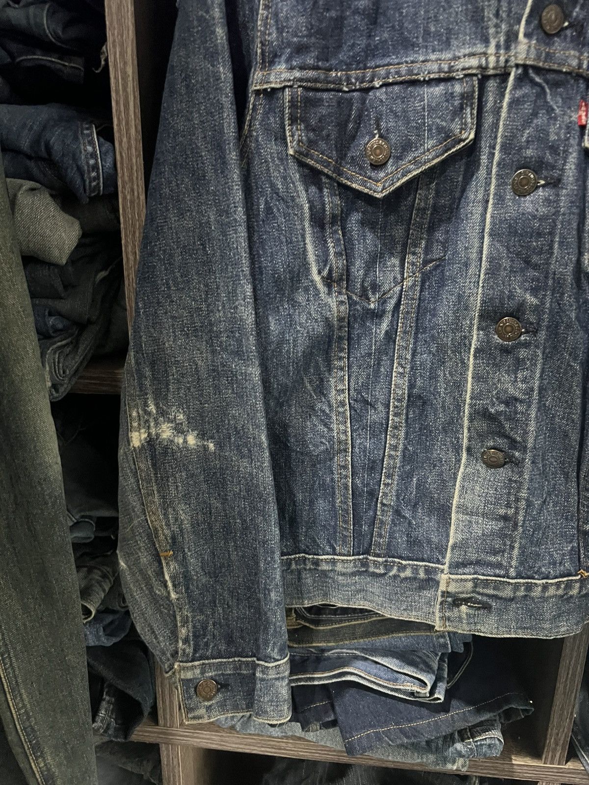 Levi's Vintage Clothing 🔥Vintage Levis Made in Usa Denim Trucker Size US M / EU 48-50 / 2 - 6 Thumbnail