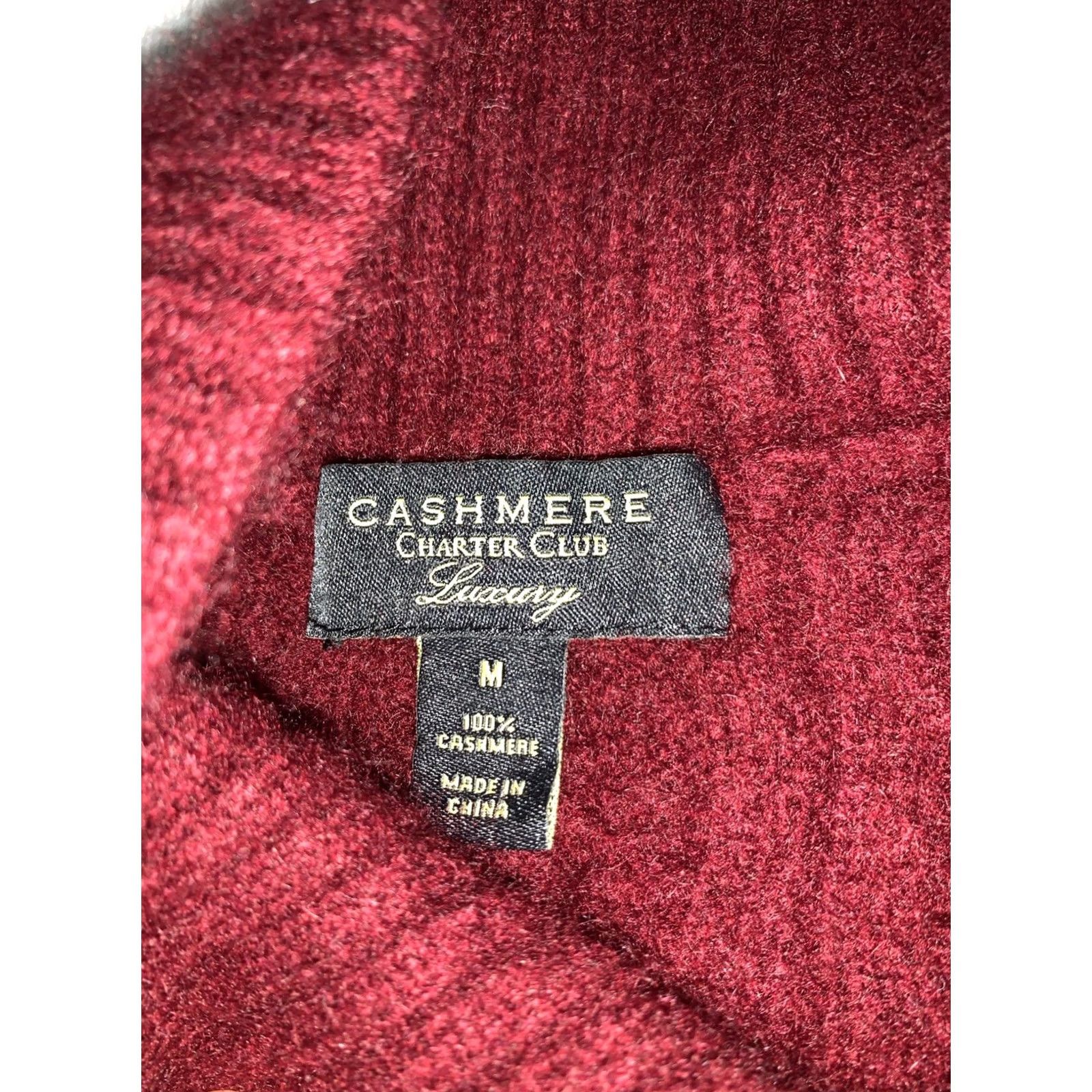 Charter Club Charter Club Cashmere Mock Neck Cable Sweater S Burgundy Button-Shoulder Womens Pullover Size S / US 4 / IT 40 - 4 Thumbnail