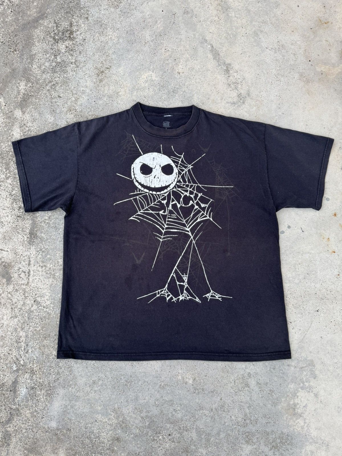 Disney Distressed 2000s The Nightmare Before Christmas Horror Tee Size US XL / EU 56 / 4 - 1 Thumbnail