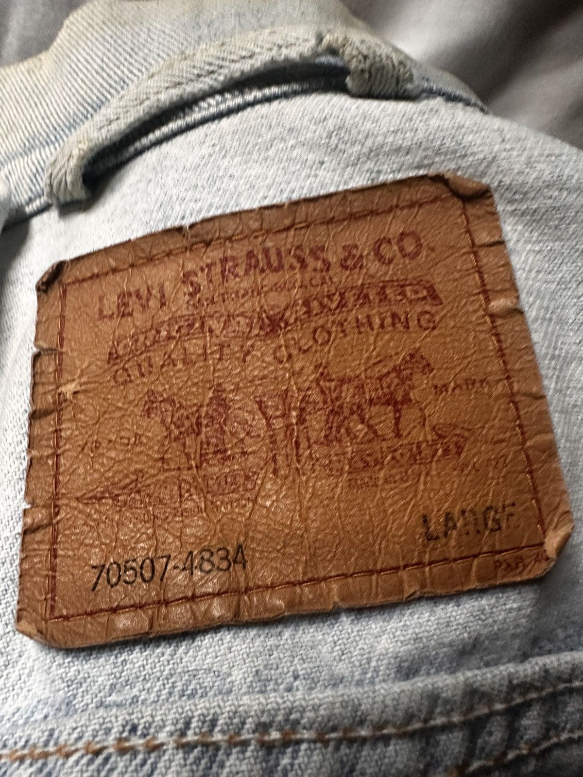 Levi's Vintage Clothing Vintage Levi’s 70507 Light Wash Denim Jacket (Relaxed Fit) Size US L / EU 52-54 / 3 - 6 Thumbnail