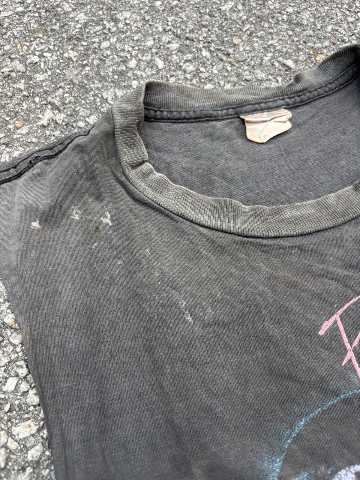 Vintage Vintage distress thrashed pink floyd the wall winterland 90s Size US XL / EU 56 / 4 - 9 Thumbnail