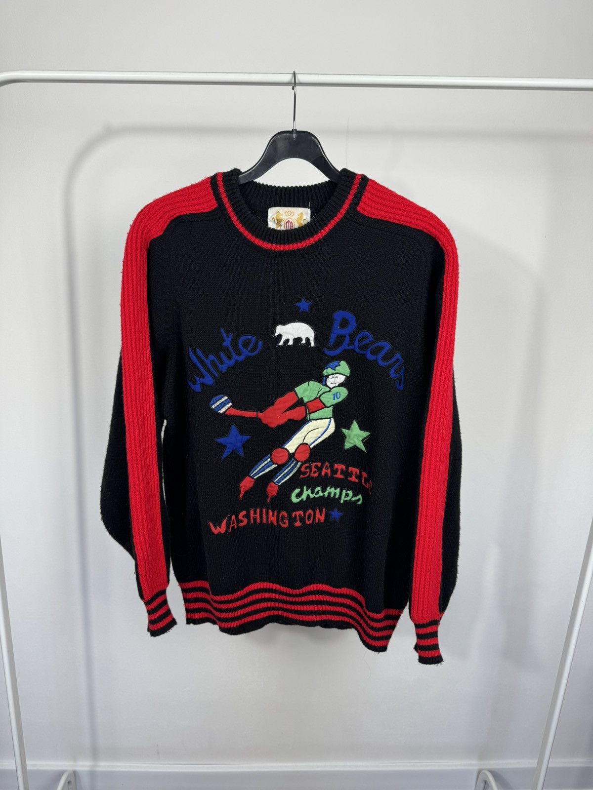 Other Vintage White Bear Seattle Washington Champs Knit Sweater M Size US M / EU 48-50 / 2 - 1 Thumbnail