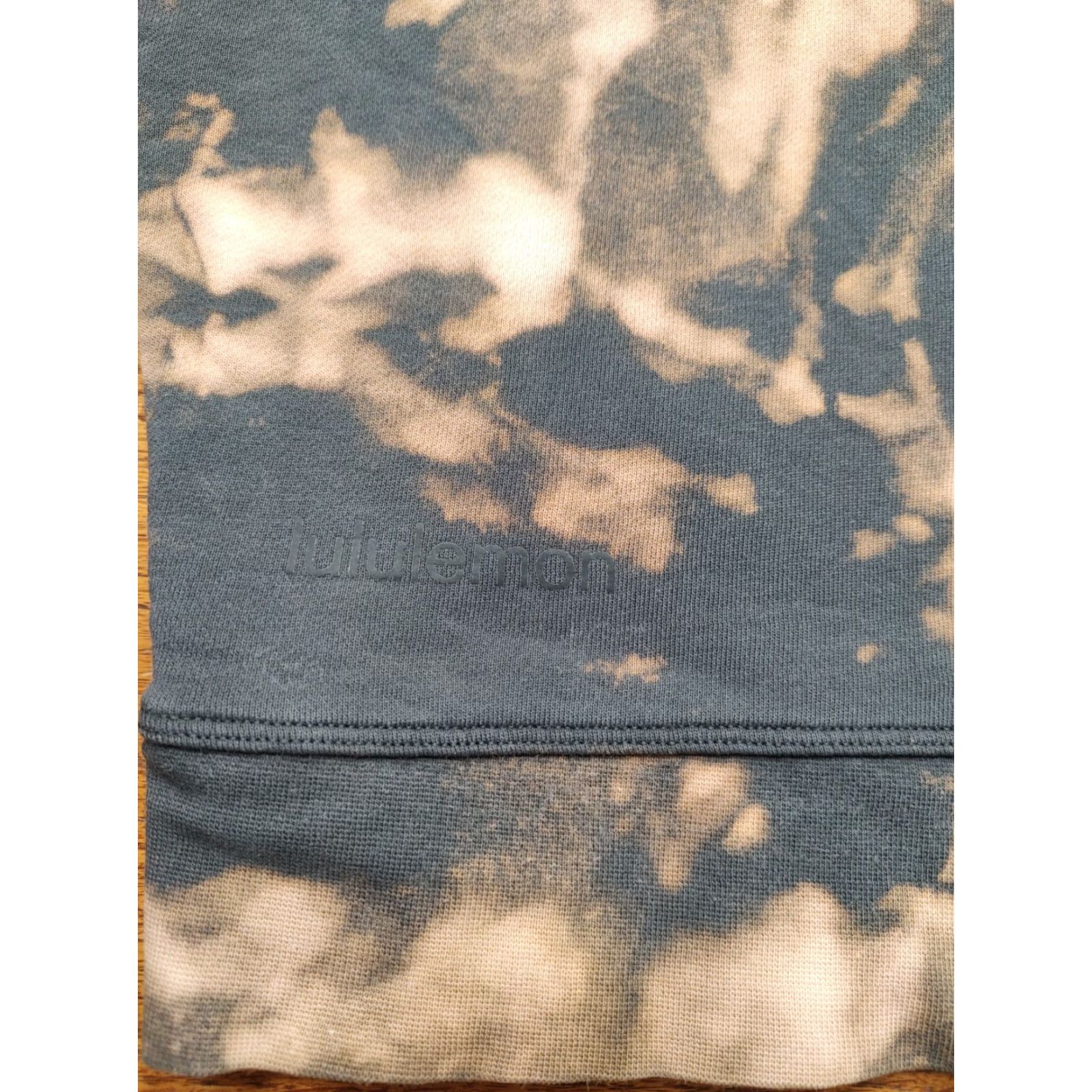 Lululemon Lululemon Womens Sweatshirt L Gray Perfectly Oversized Crew Acid Wash Tie Dye Size L / US 10 / IT 46 - 4 Thumbnail