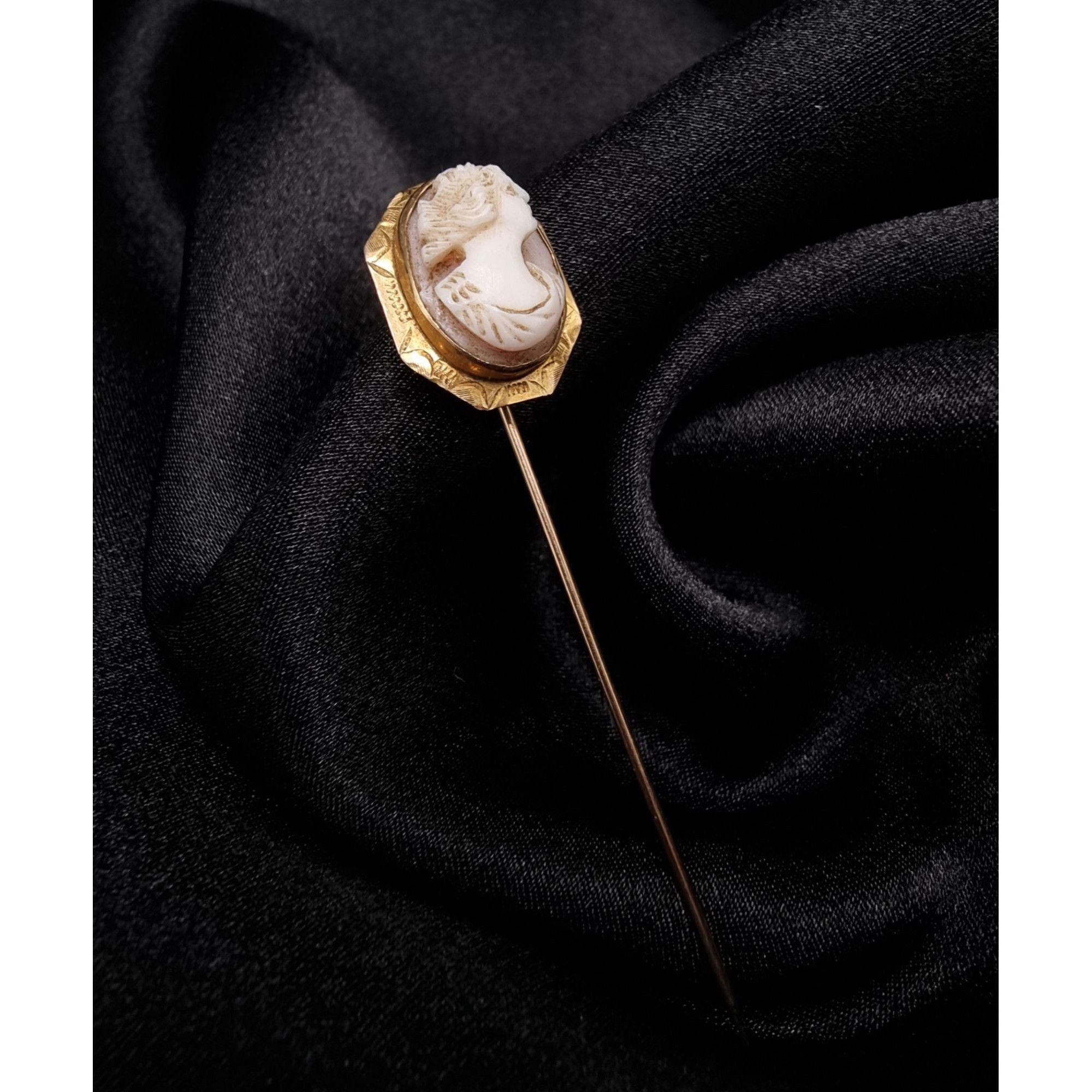 Vintage Antique Victorian 10K Gold Cameo Stick Pin With Carved Shell Size ONE SIZE - 2 Thumbnail