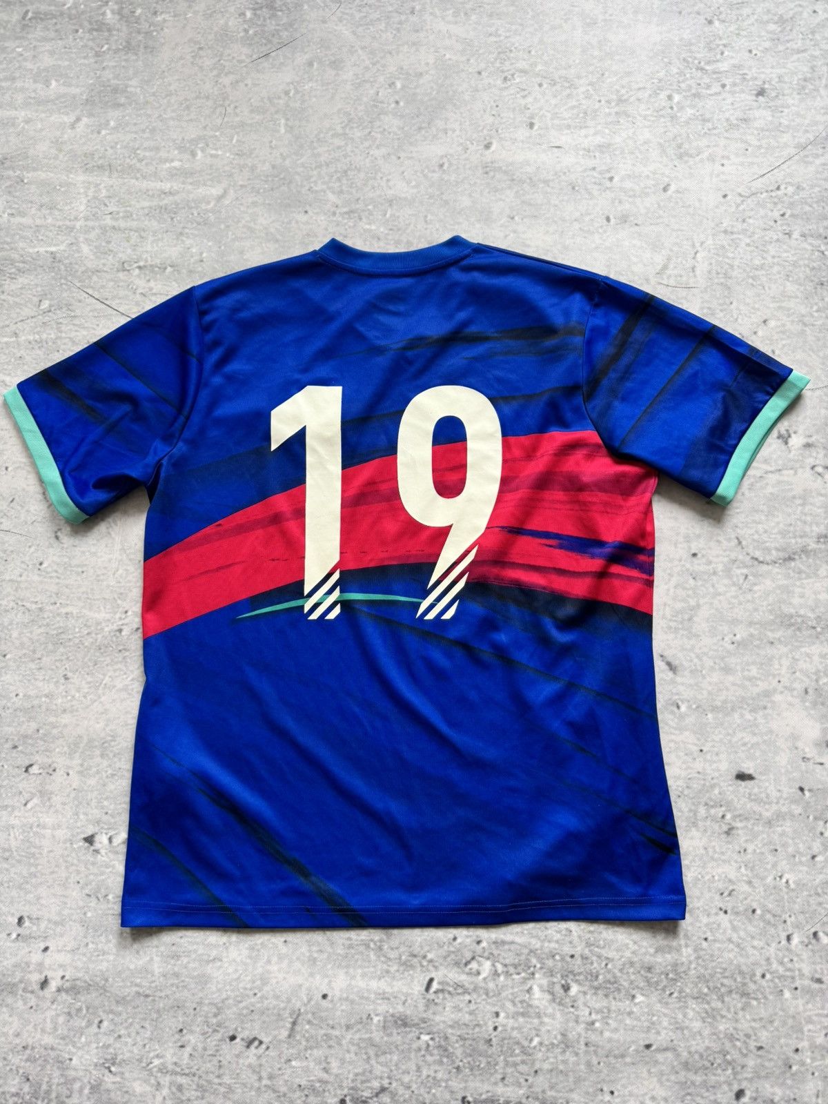 Vintage EA sport jersey blue 19 fut tee Size US L / EU 52-54 / 3 - 2 Thumbnail