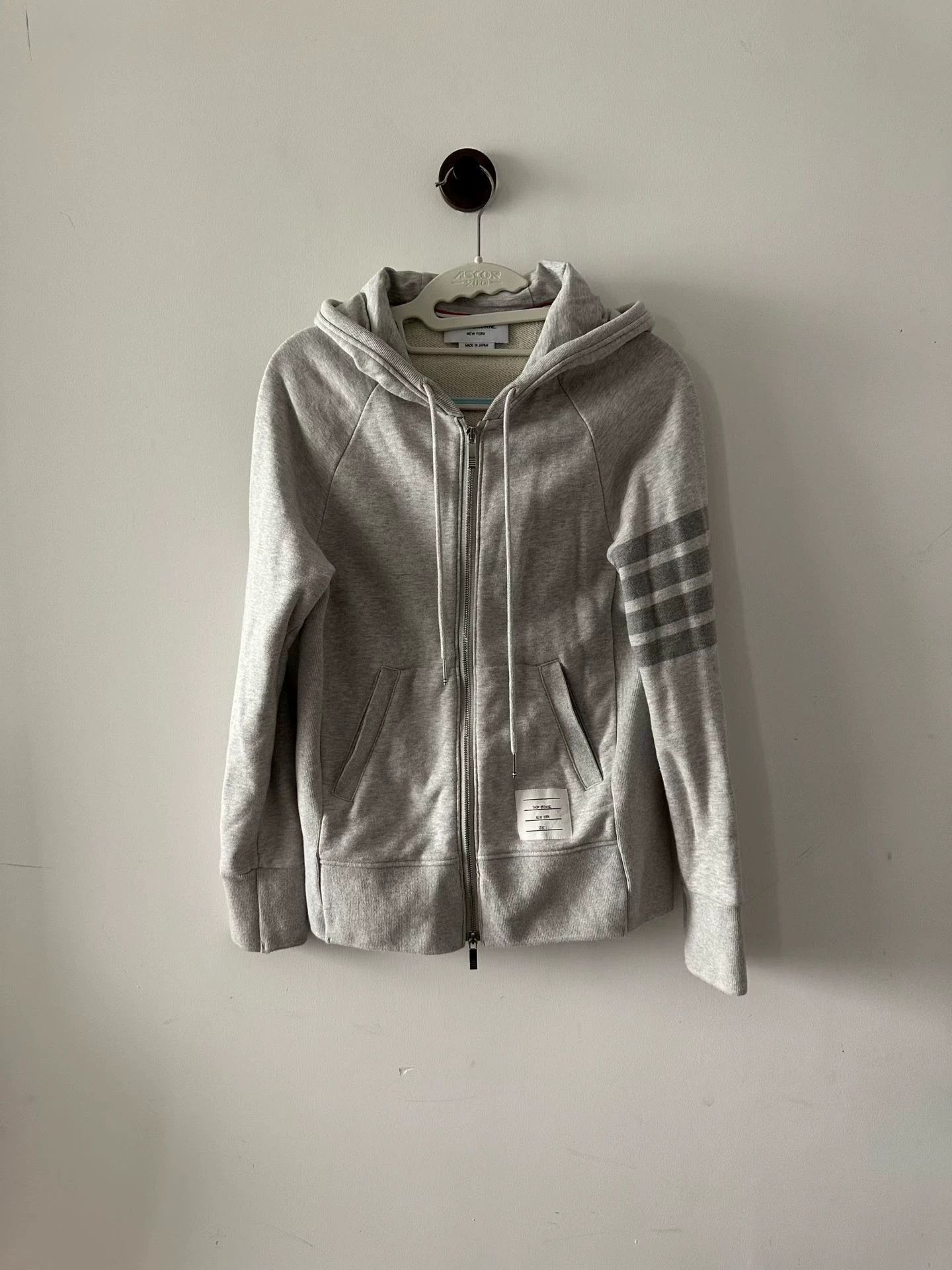 Thom Browne Thom Browne Gray Knit Jacket SZ1 Size US S / EU 44-46 / 1 - 1 Thumbnail