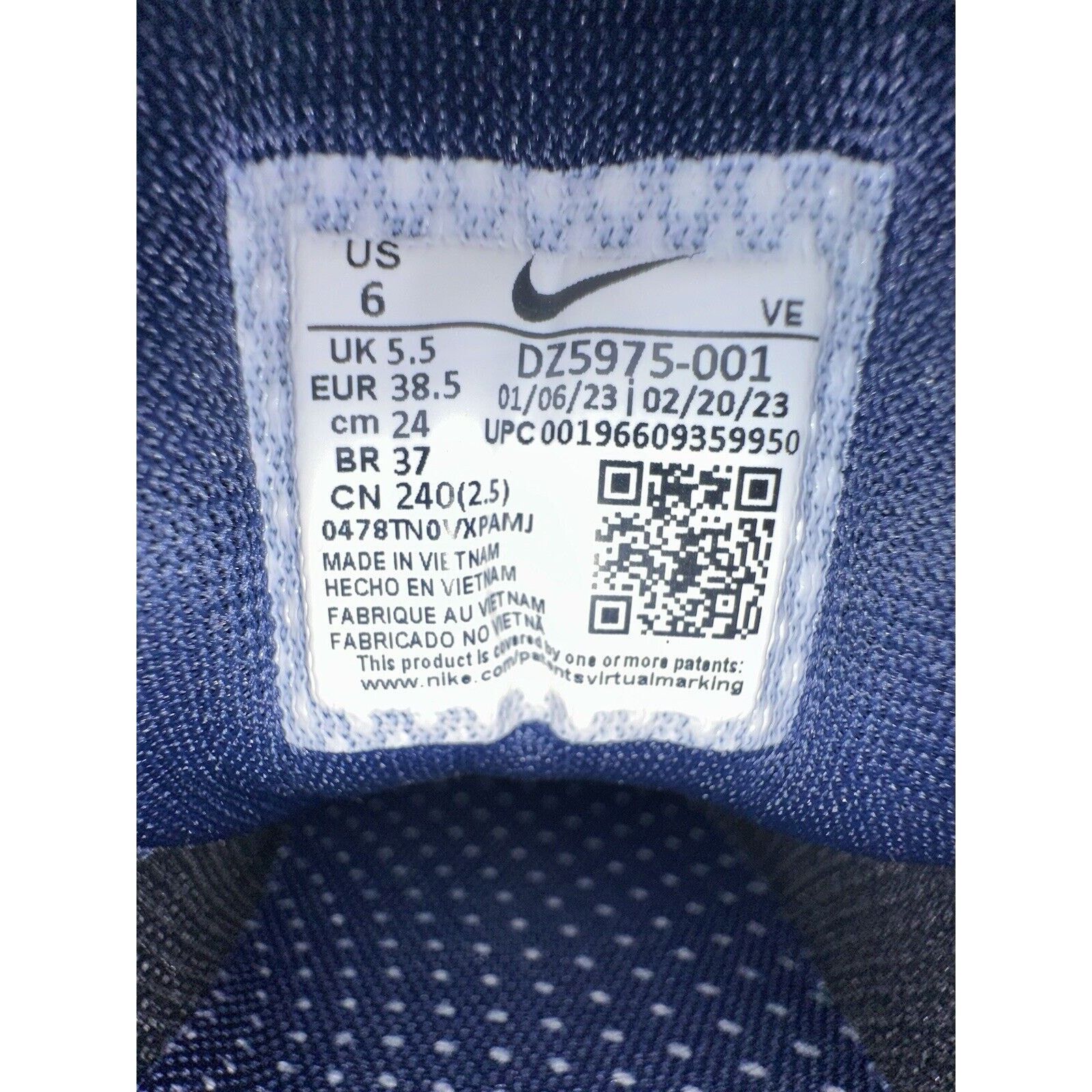 Nike Nike Air Zoom Pegasus 40 Dallas Cowboys 6 Womens 7.5 Grey Size US 6 / EU 39 - 6 Thumbnail
