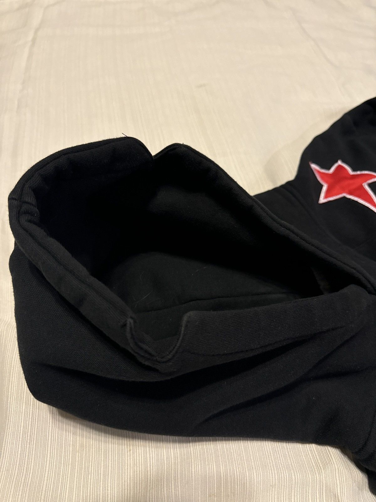 Pythia Black / Red Star Pythia Hoodie Size US L / EU 52-54 / 3 - 5 Thumbnail