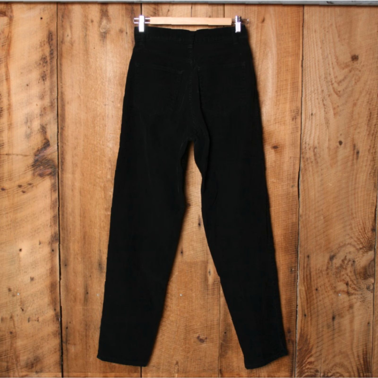 Eddie Bauer VINTAGE Eddie Bauer Tapered High-Rise Black Corduroy Pants Sz. 6 (Measure 25x30) Womens Size 42" / US 20 - 3 Thumbnail