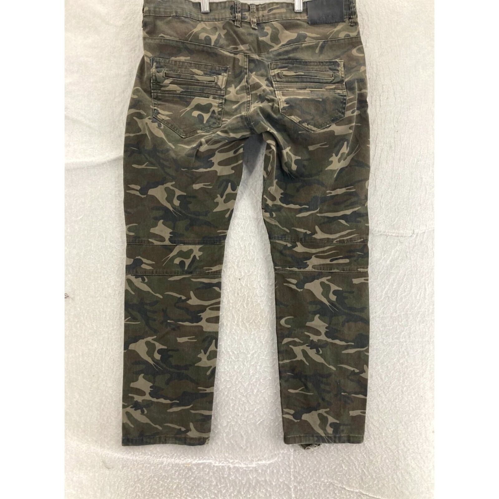 Vintage Nick Danger Jeans Mens 34X30 Low Rise Camouflage 5 Pocket Cotton Blend Straight Leg Mens Size US 34 / EU 50 - 5 Thumbnail
