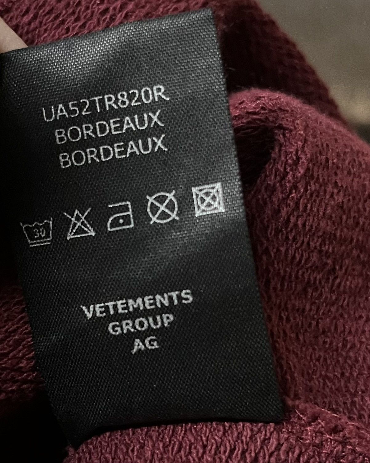 Vetements Vetements - Anarchy Hoodie Size US L / EU 52-54 / 3 - 8 Thumbnail