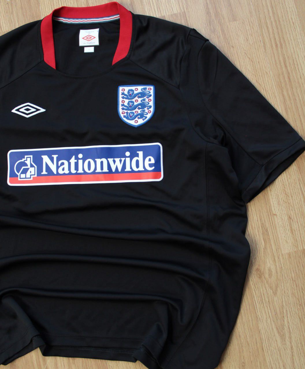 Umbro 🔥 Umbro England 2010 2011 Training Jersey T Shirt Soccer Size US L / EU 52-54 / 3 - 2 Thumbnail
