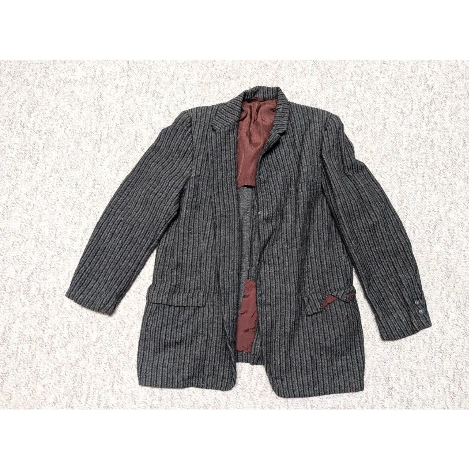 Vintage VINTAGE Penney's Blazer Shirt Mens 40S Gray Striped Wool Distressed 1900s 40S Wool Blend Three-Button Peak Lapel Size 40R - 3 Thumbnail