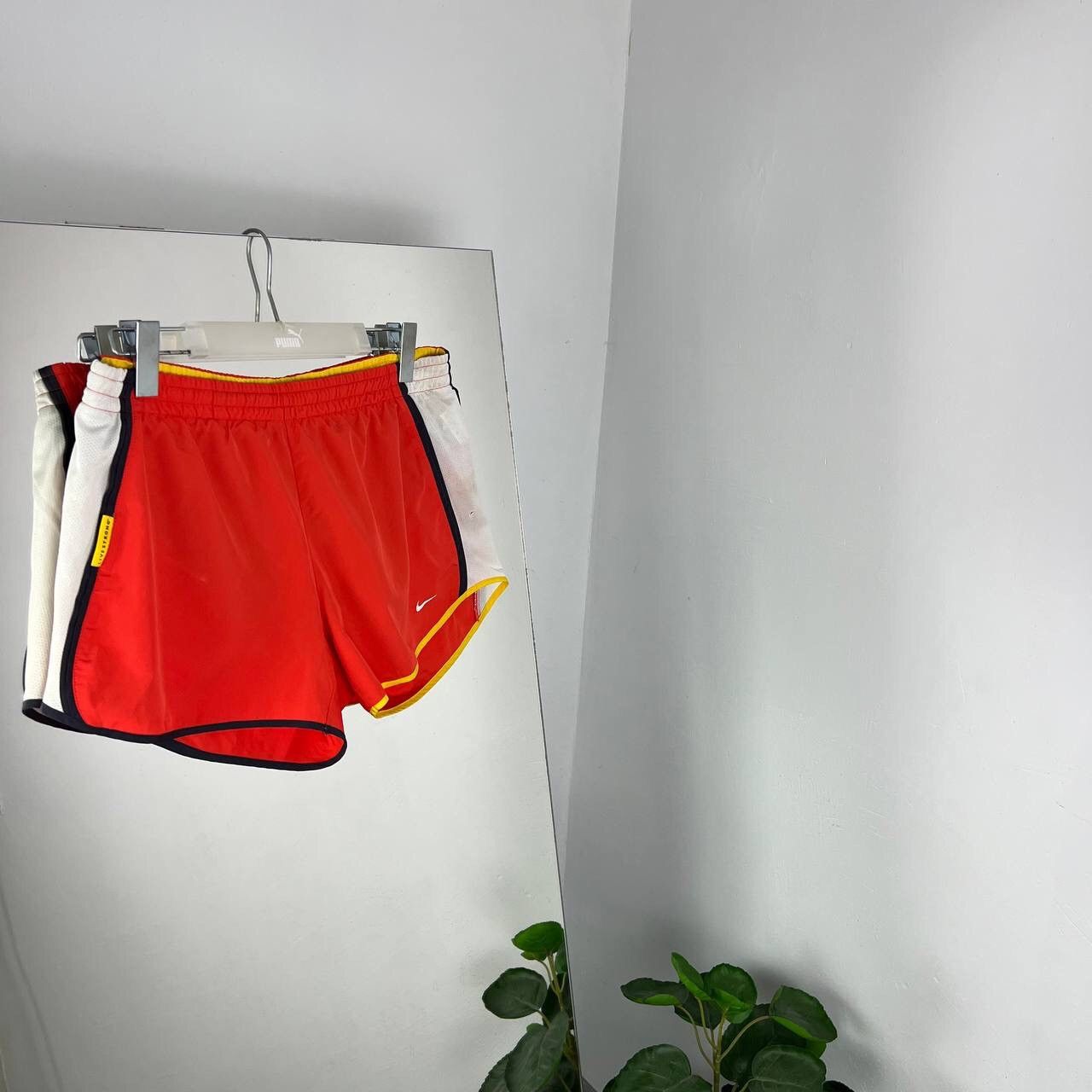 Nike Y2K Swoosh Nike Swimming Shorts Mini Size US 32 / EU 48 - 1 Thumbnail