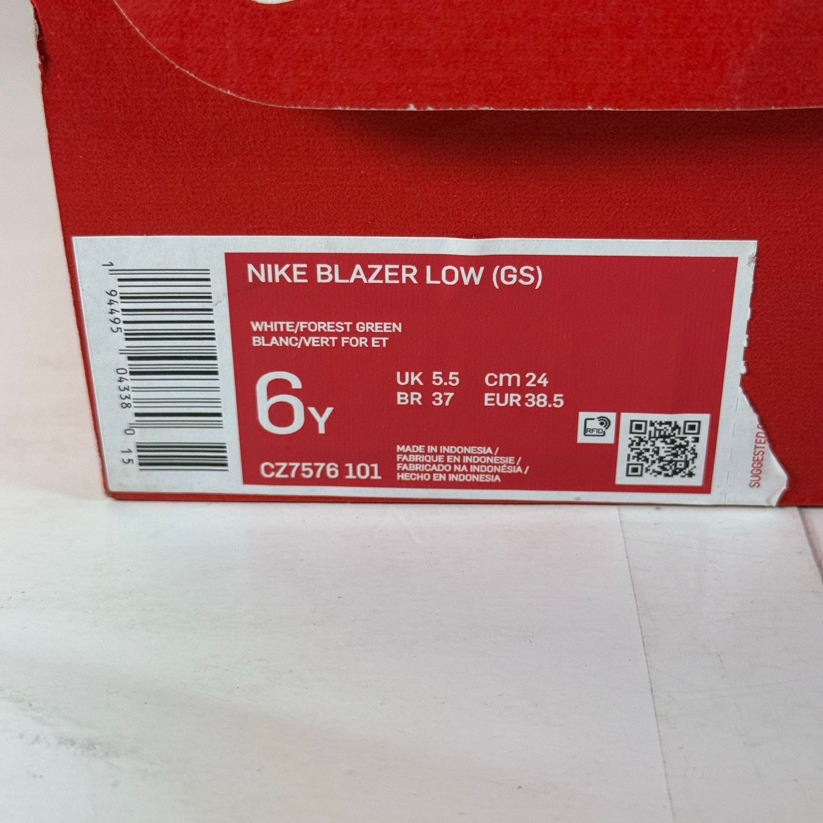 Nike Nike Blazer Low (GS) White/Green CZ7576-101 Size 6 Youth Size US 6 / IT 36 - 7 Thumbnail