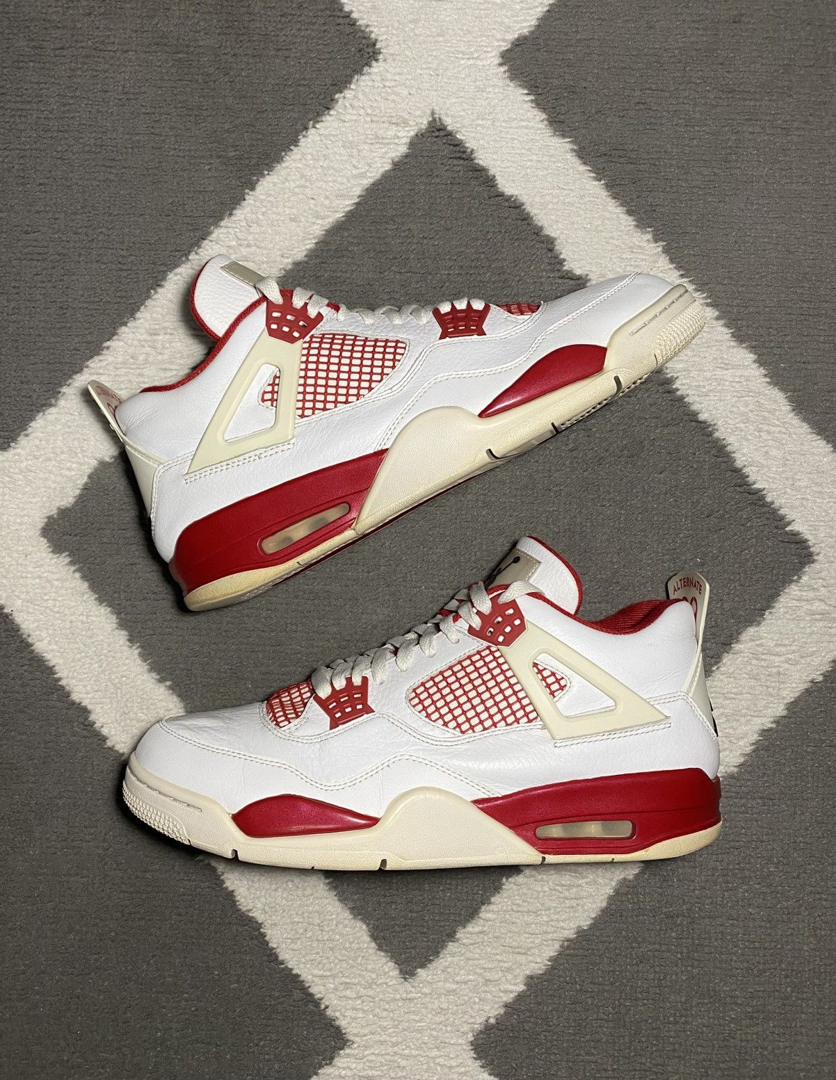 Jordan Brand × Nike Nike Air Jordan 4 Retro Alternate 89 11.5 US men’s sneakers Size US 11.5 / EU 44-45 - 1 Thumbnail