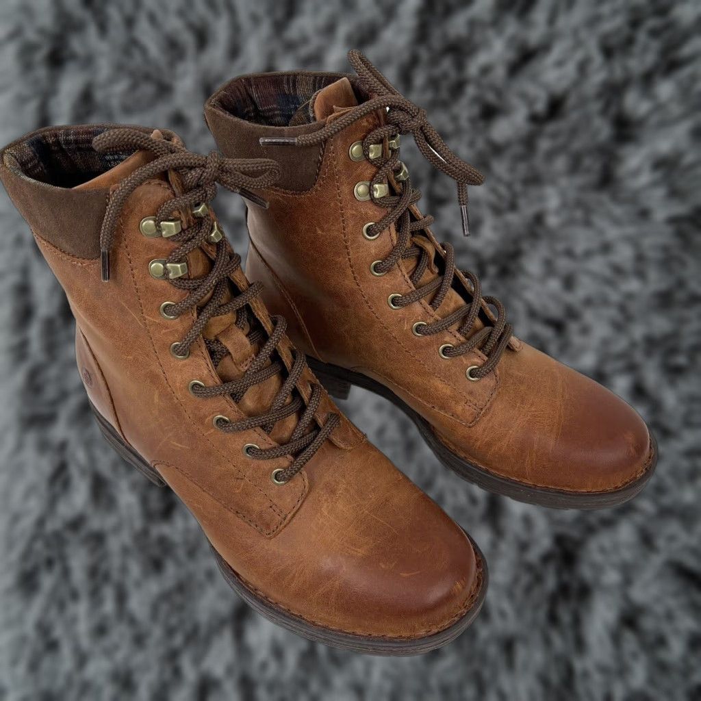 VINTAGE Born Pike Leather Hiker Boots Mens Size Water-Resistant