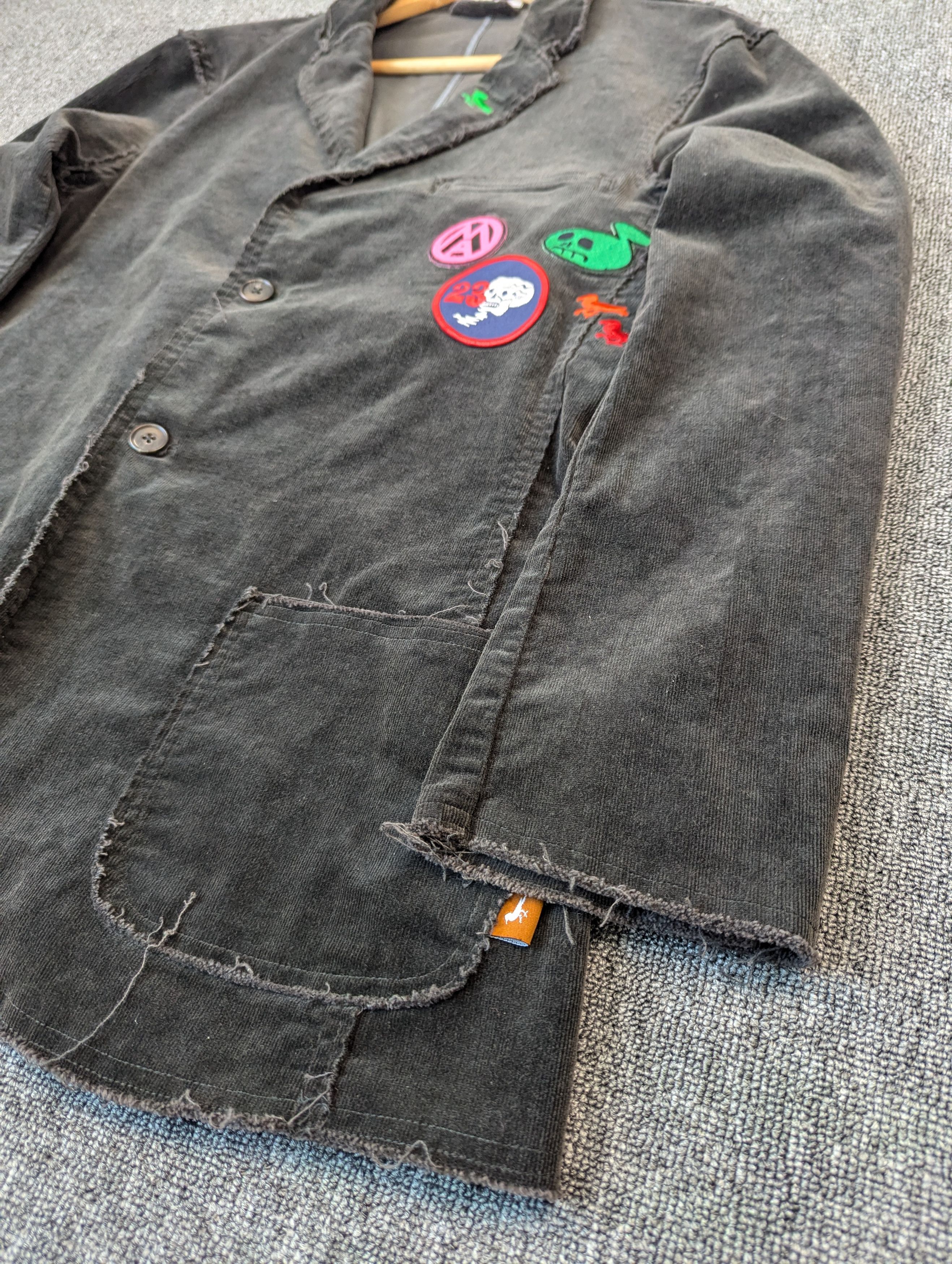 Modern Amusement Modern Amusement Distressed Style Velvet Corduroy Jacket Size US M / EU 48-50 / 2 - 2 Thumbnail
