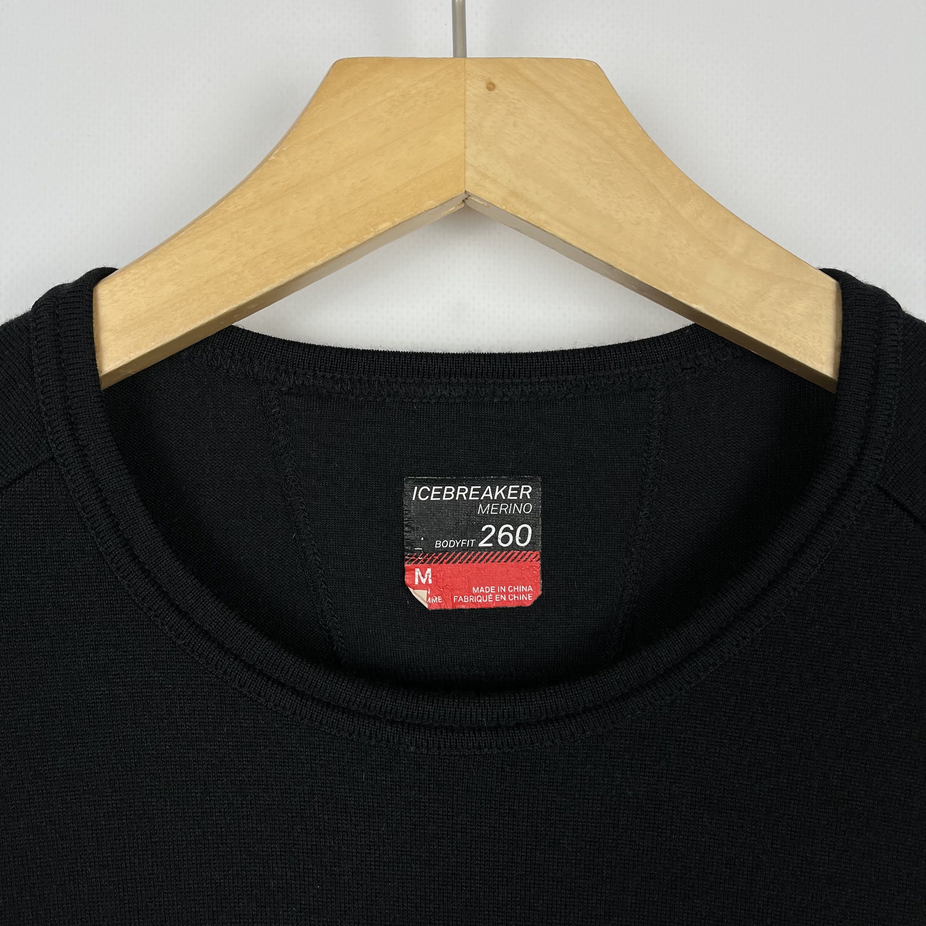Icebreaker Icebreaker 260 Bodyfit Tech LS Merino Wool Base Layer Size US M / EU 48-50 / 2 - 10 Thumbnail