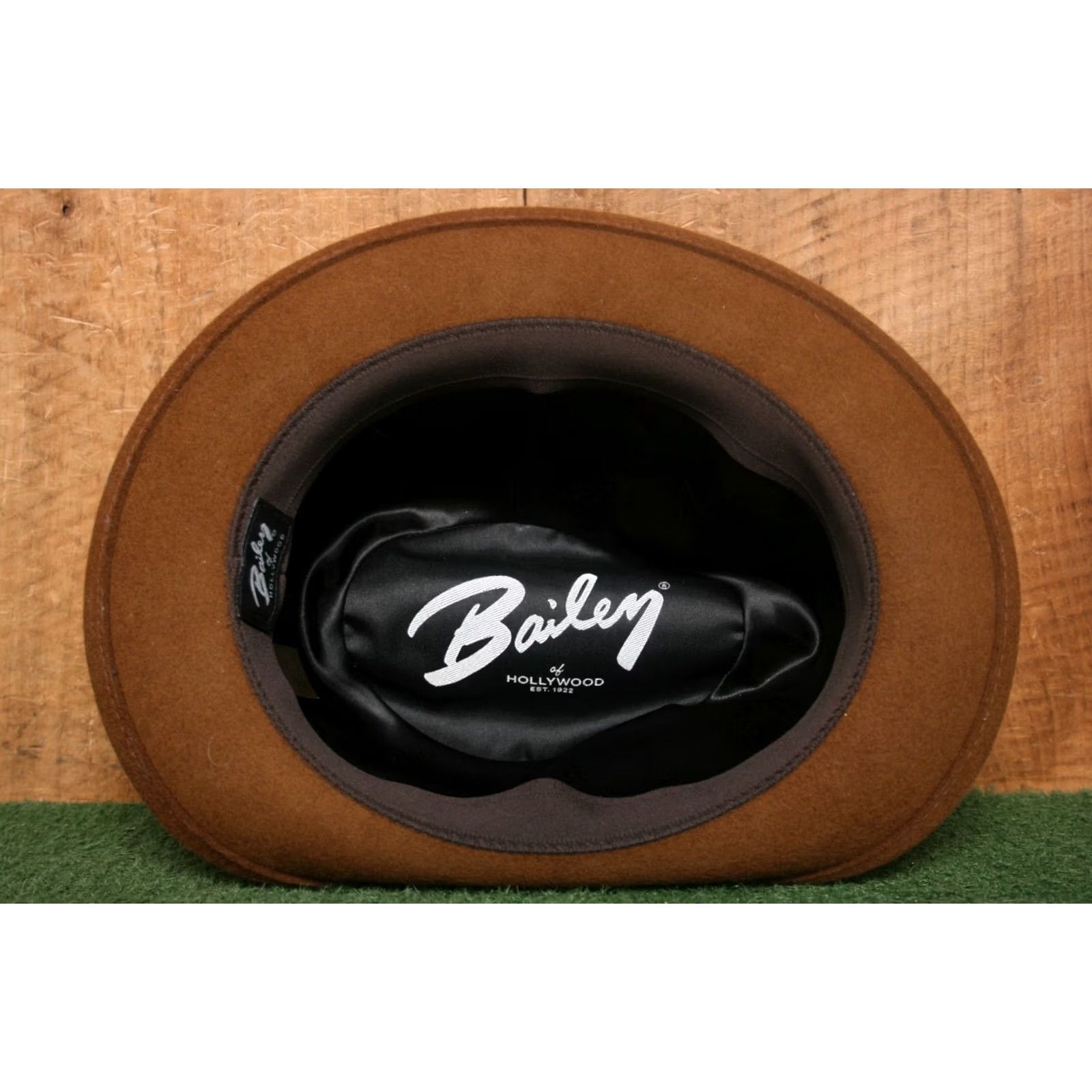 Bailey 44 BAILEY OF HOLLYWOOD Fedora Hat Brown 100% Wool Sz. Small Made in USA Mens Fedora Wool Felt Hat Size ONE SIZE - 5 Thumbnail