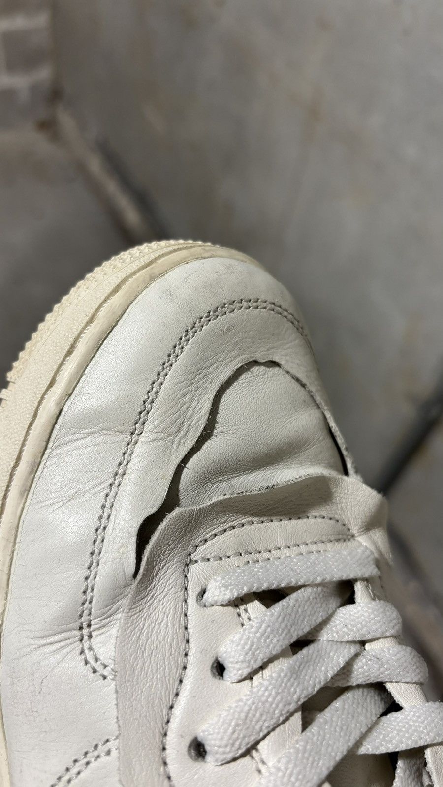 Comme des Garcons × Nike Comme Des Garçons Nike Air Force 1 Mid Size US 7 / EU 40 - 9 Thumbnail