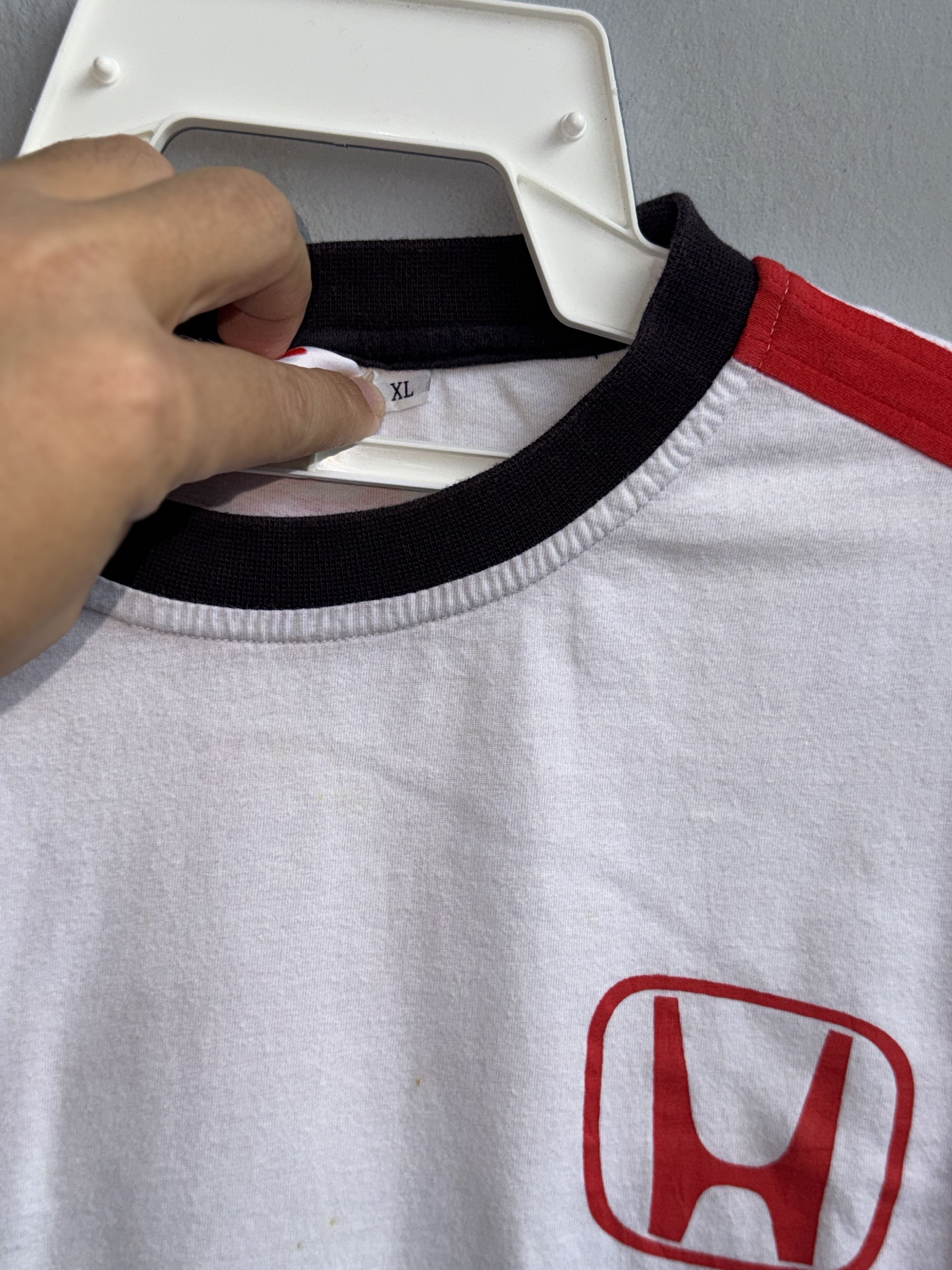 Formula 1 Honda Super Aguri F1 Team Vintage T-Shirt Size US L / EU 52-54 / 3 - 5 Thumbnail