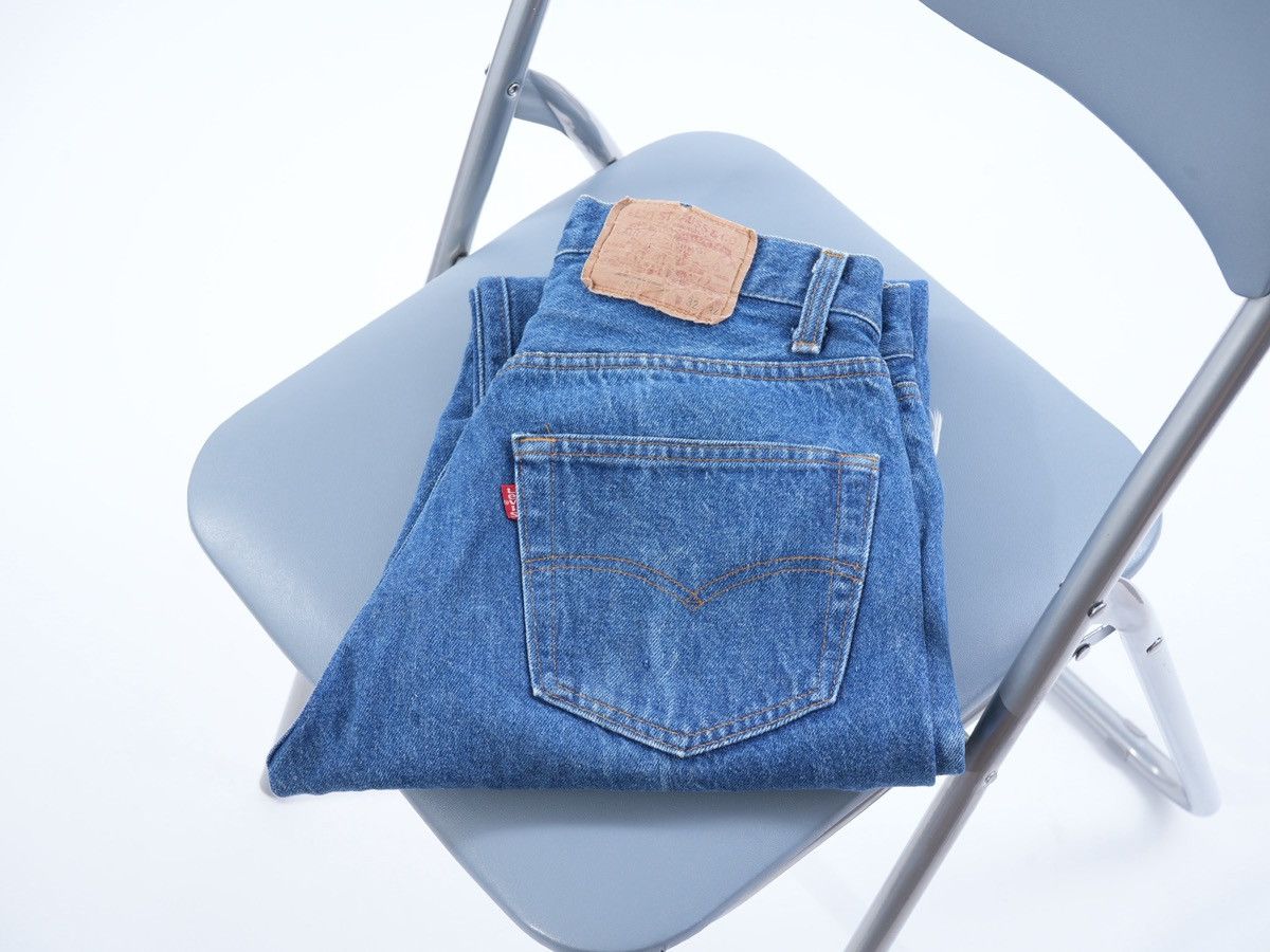 Levi's × Vintage Levi’s 501 1983 Distressed Stone Wash Denim fits w30 Size US 32 / EU 48 - 4 Thumbnail