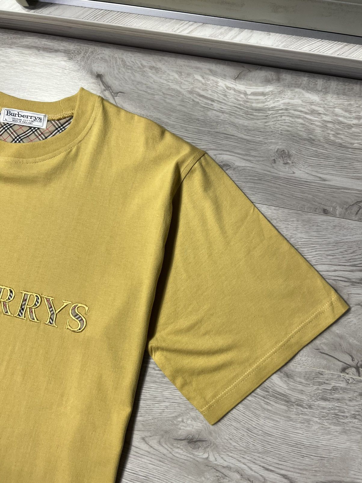 Burberry Rare Vintage Burberrys Oversized Tee Big Embroidered Logo Size US L / EU 52-54 / 3 - 6 Thumbnail