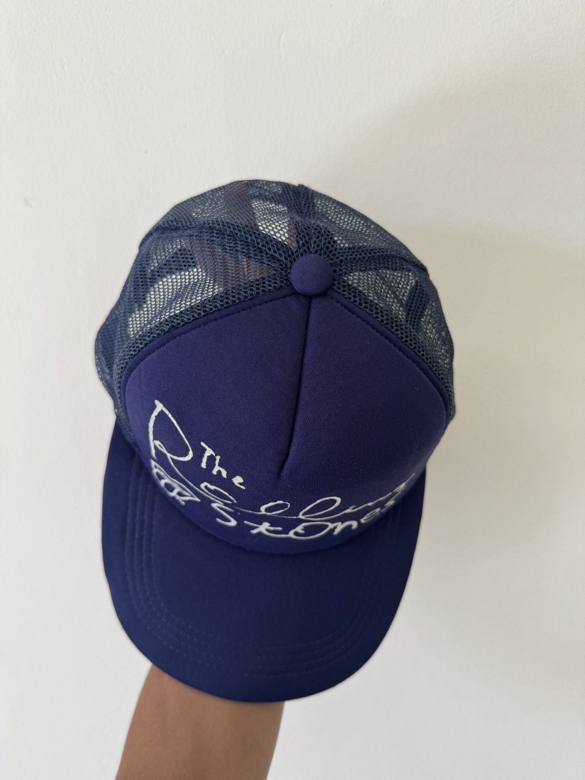 Band Tees VINTAGE THE ROLLING STONES 2006 TRUCKER HAT Size ONE SIZE - 3 Thumbnail