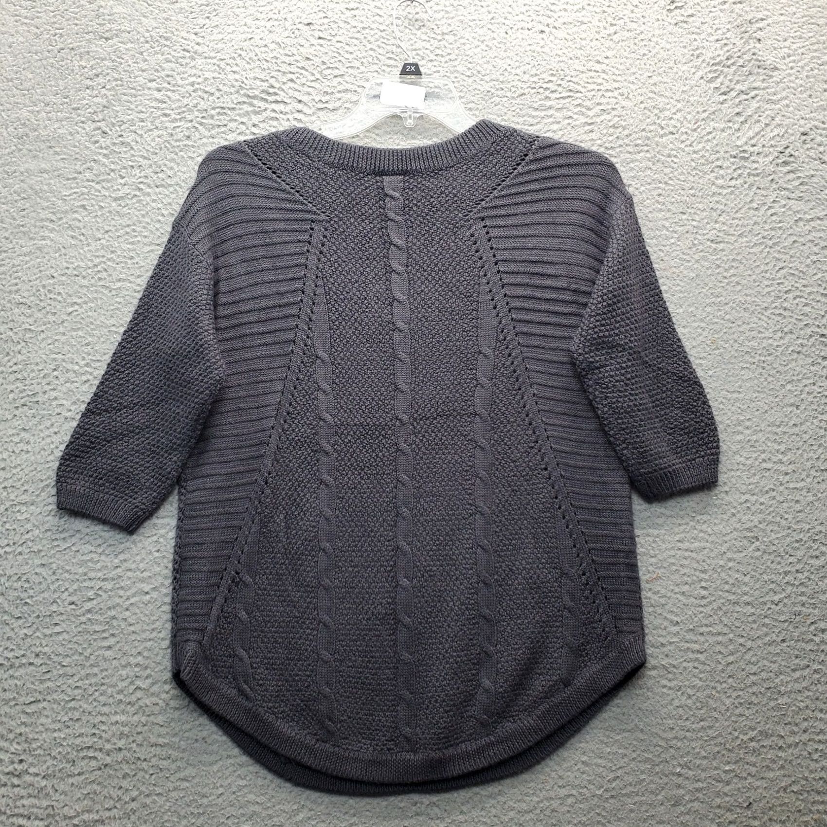 Torrid Torrid Sweater Womens Size 0 Gray Cable Knit Short Sleeve V Neck Rounded Hem Size XS / US 0-2 / IT 36-38 - 2 Thumbnail