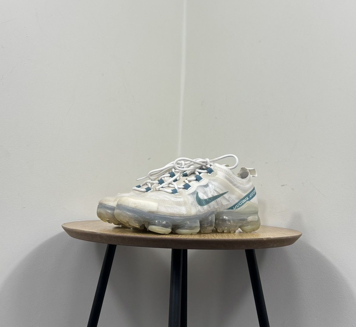 Nike Nike Air VaporMax Women’s 2019 White Mineral Teal Sneakers Size US 5.5 / IT 35.5 - 8 Thumbnail