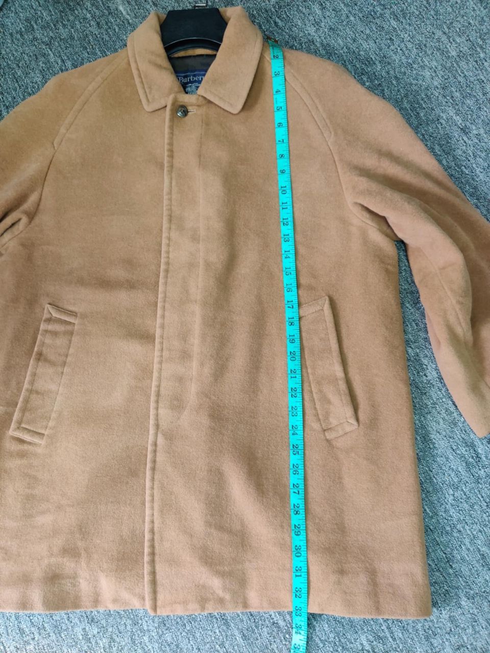 Burberry Vintage Burberry Wool Single Breasted Beige Coat Size US L / EU 52-54 / 3 - 18 Thumbnail