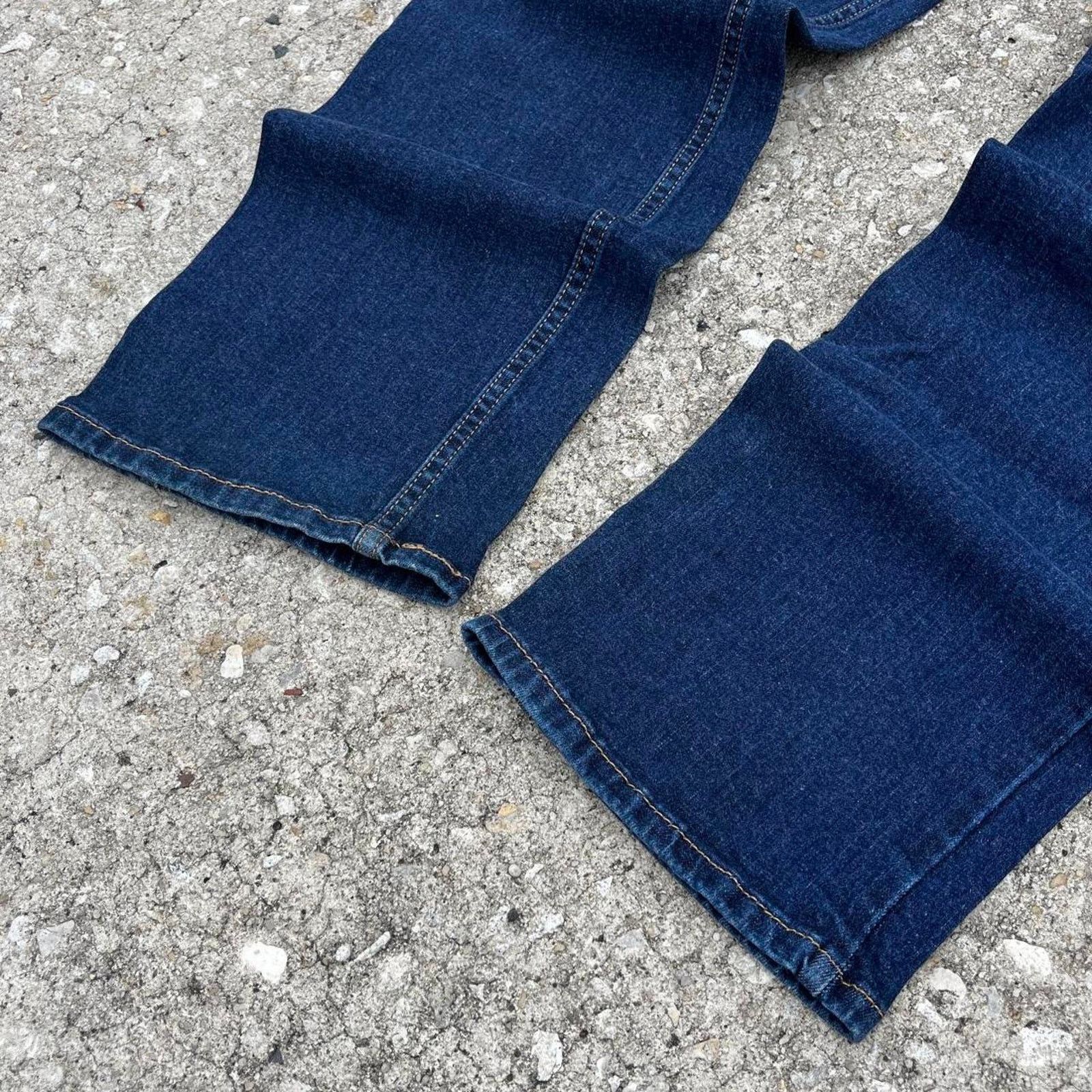 Levi's × Levi's Vintage Clothing × Vintage Crazy Y2K Levi’s 514 Essential Dark Wash Denim Jeans Size US 38 / EU 54 - 2 Thumbnail