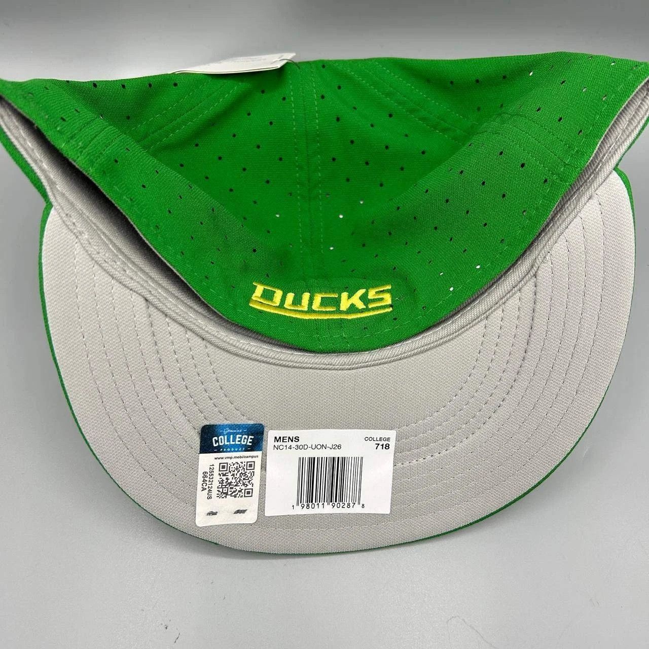 Nike Oregon Ducks x Nike Pro Hat Men 7 1/8 Dri-Fit Fitted Cap New Size ONE SIZE - 3 Thumbnail