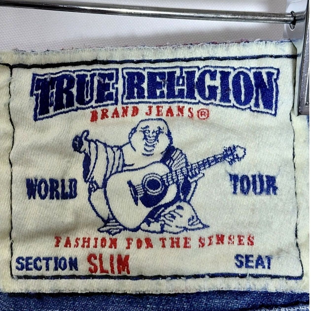 True Religion True Religion Jeans Slim Made in USA Blue Denim Men 33 Regular Inseam 30 Button Logo Straight Everyday Casual Belt Loop Sungold? Size US 33 - 7 Thumbnail